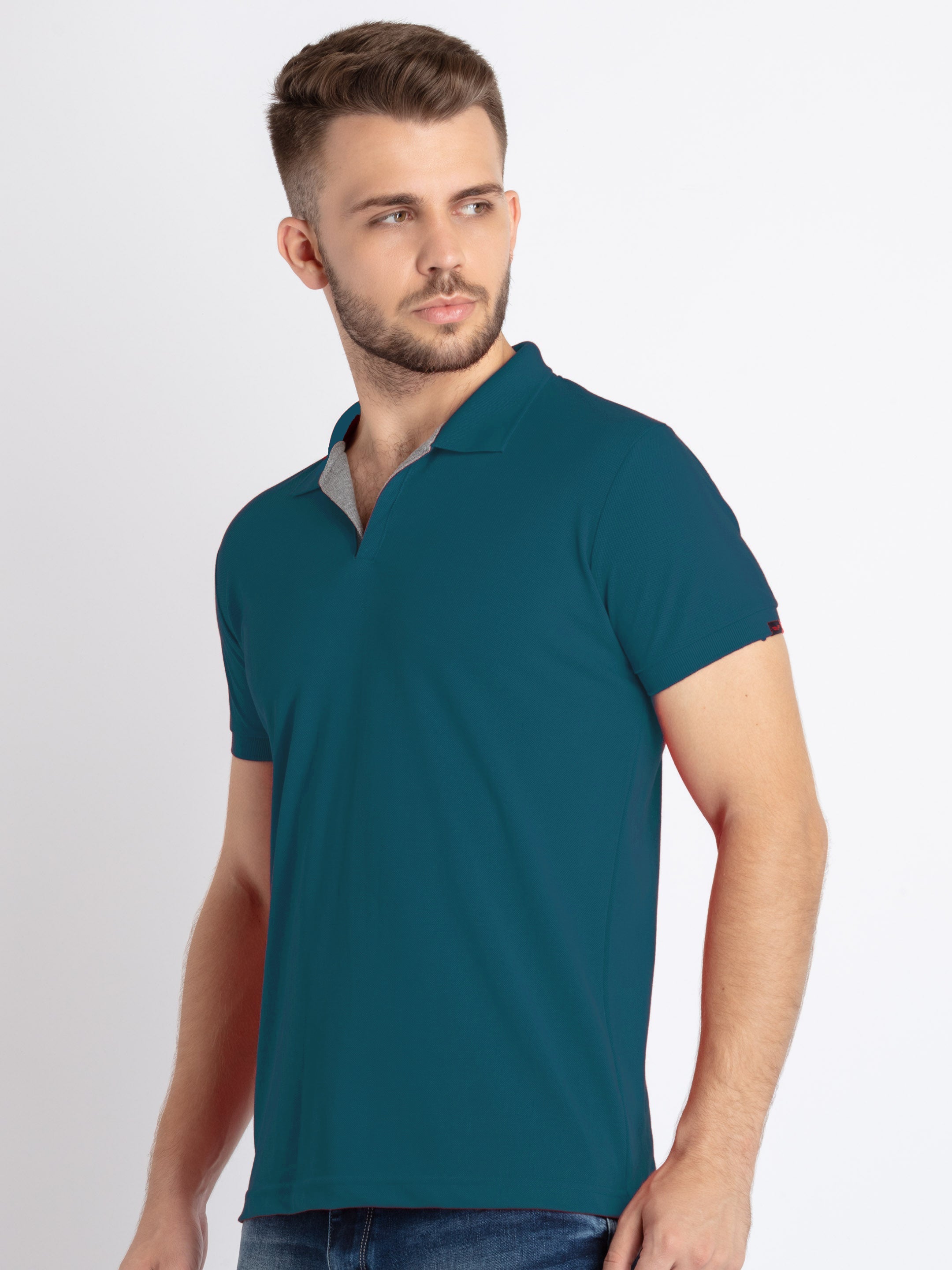 Mens Solid Half Sleeves Slim Fit Polo T-Shirt Secondary image