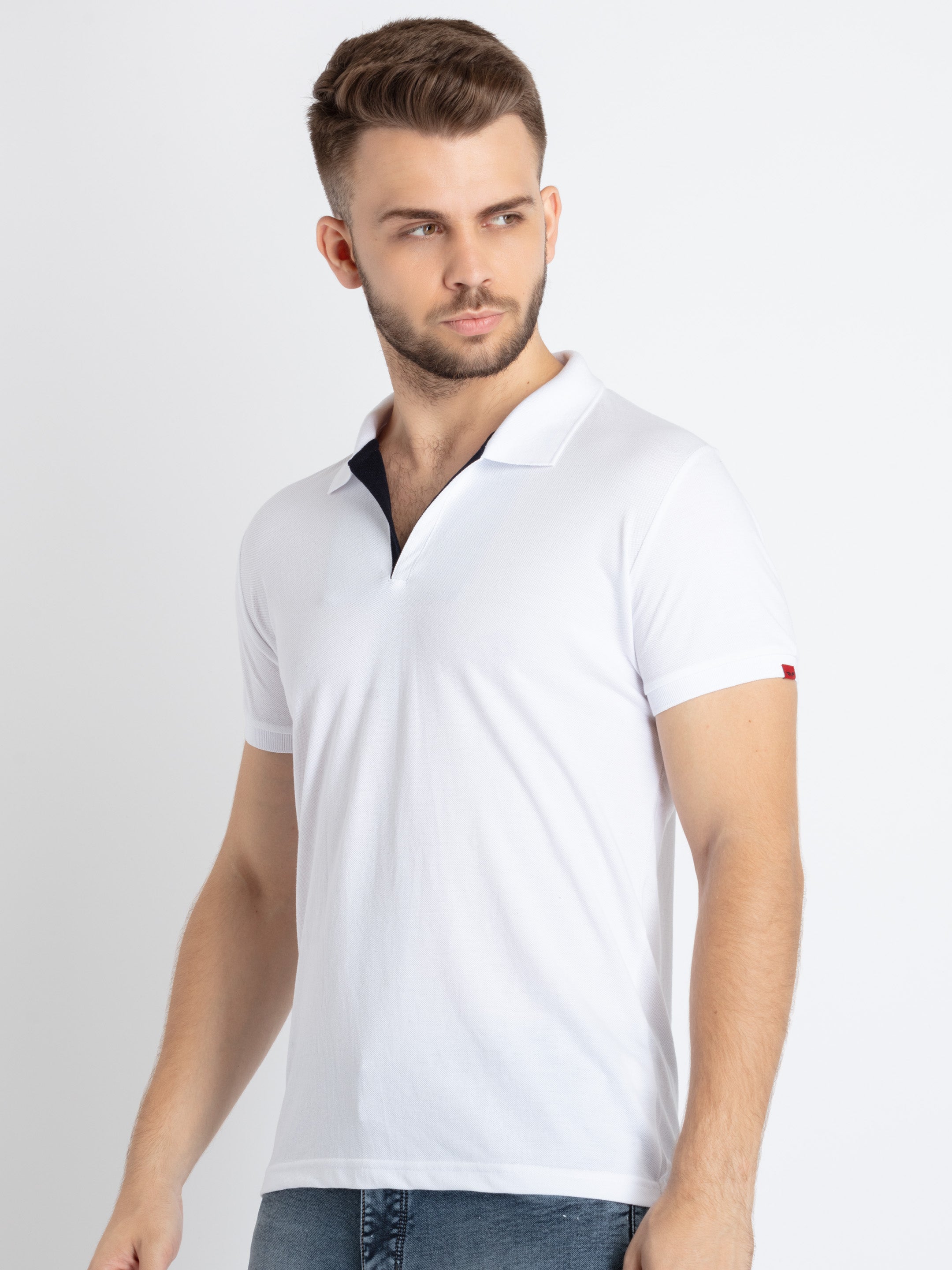 Men's Solid Half Sleeves Slim Fit Polo T-Shirt