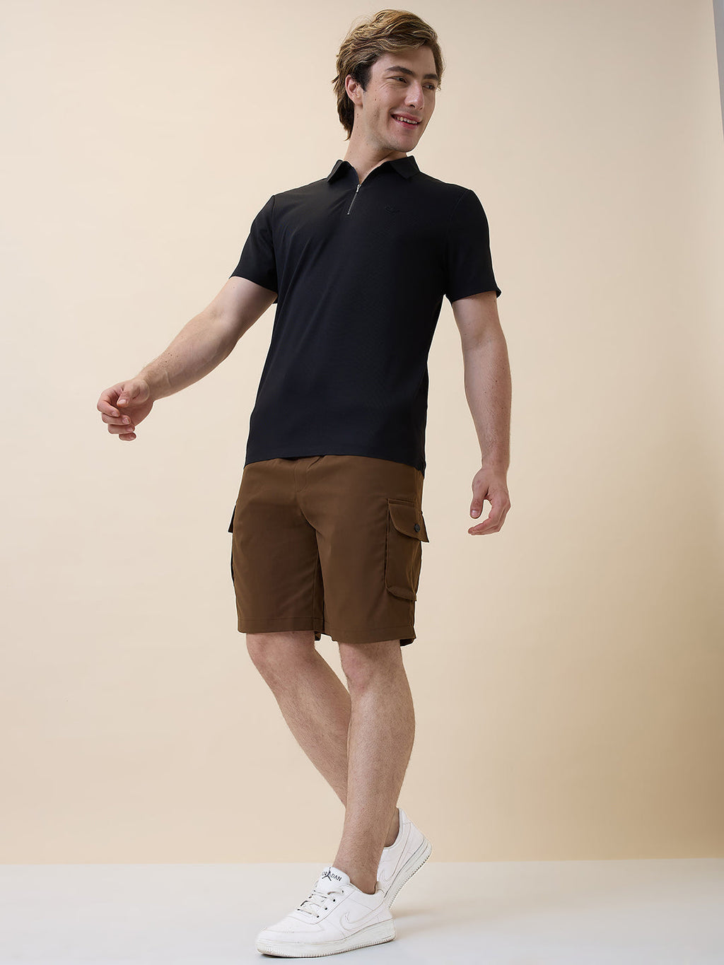 Men's Solid Regular Fit Drawstring Short