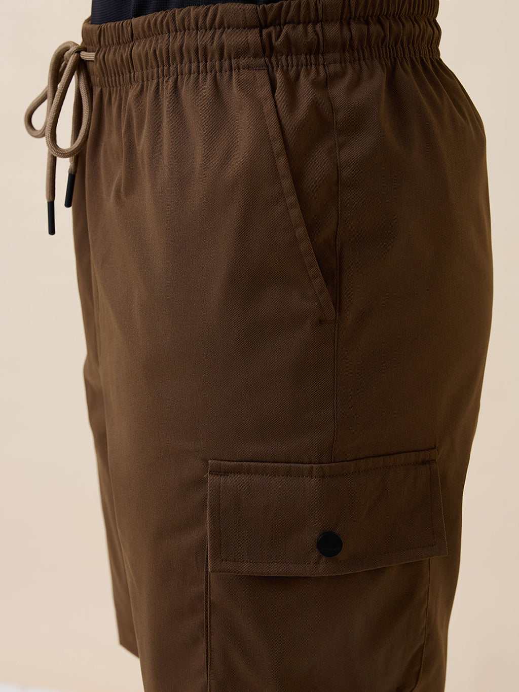 Men's Solid Regular Fit Drawstring Short