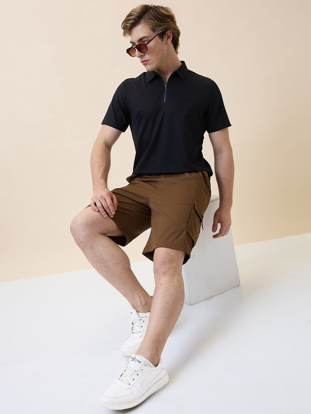 Men's Solid Regular Fit Drawstring Short