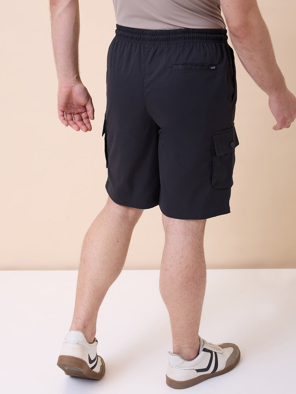 Mens Solid Regular Fit Drawstring Short