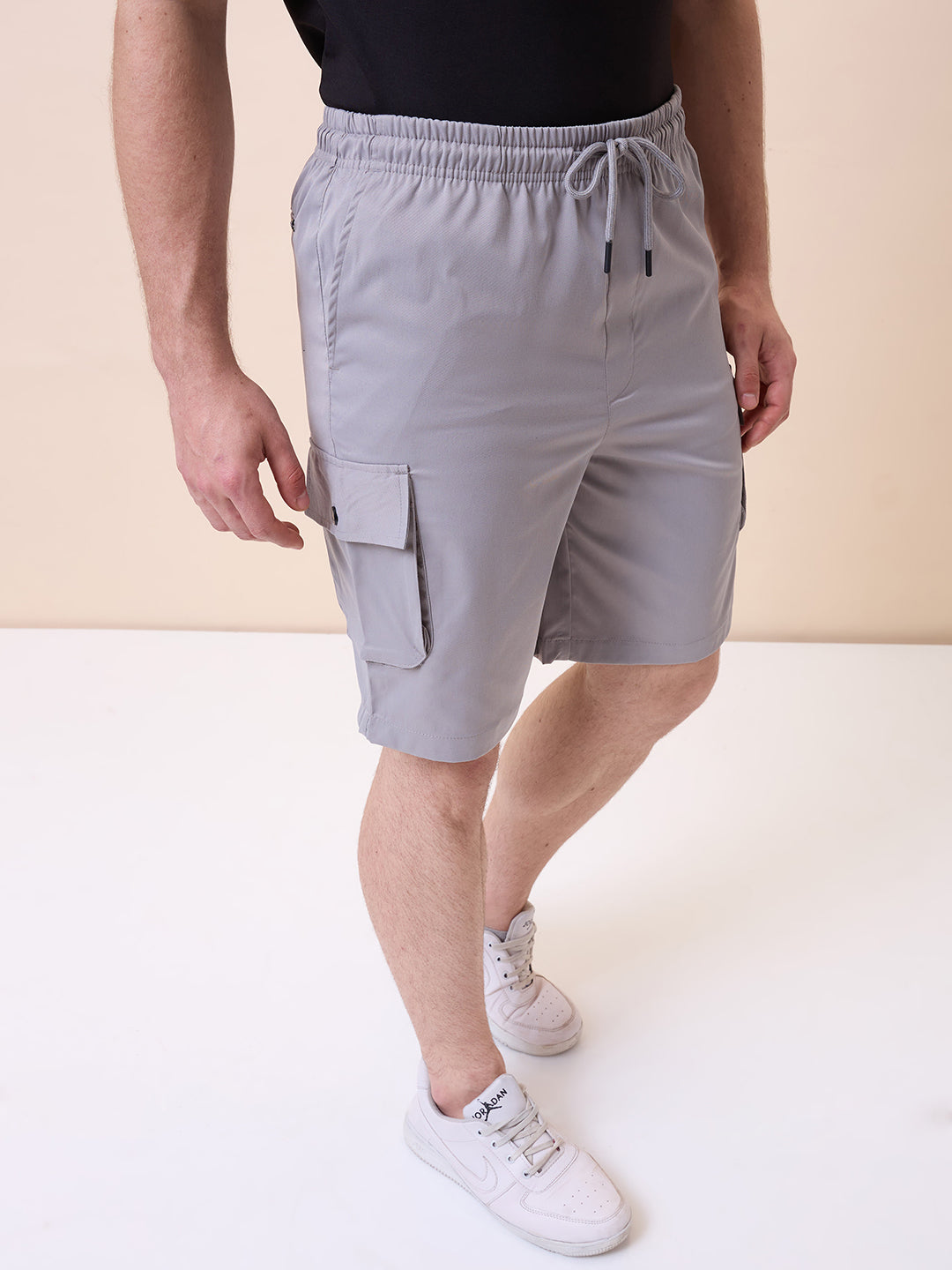 Men's Solid Regular Fit Drawstring Short