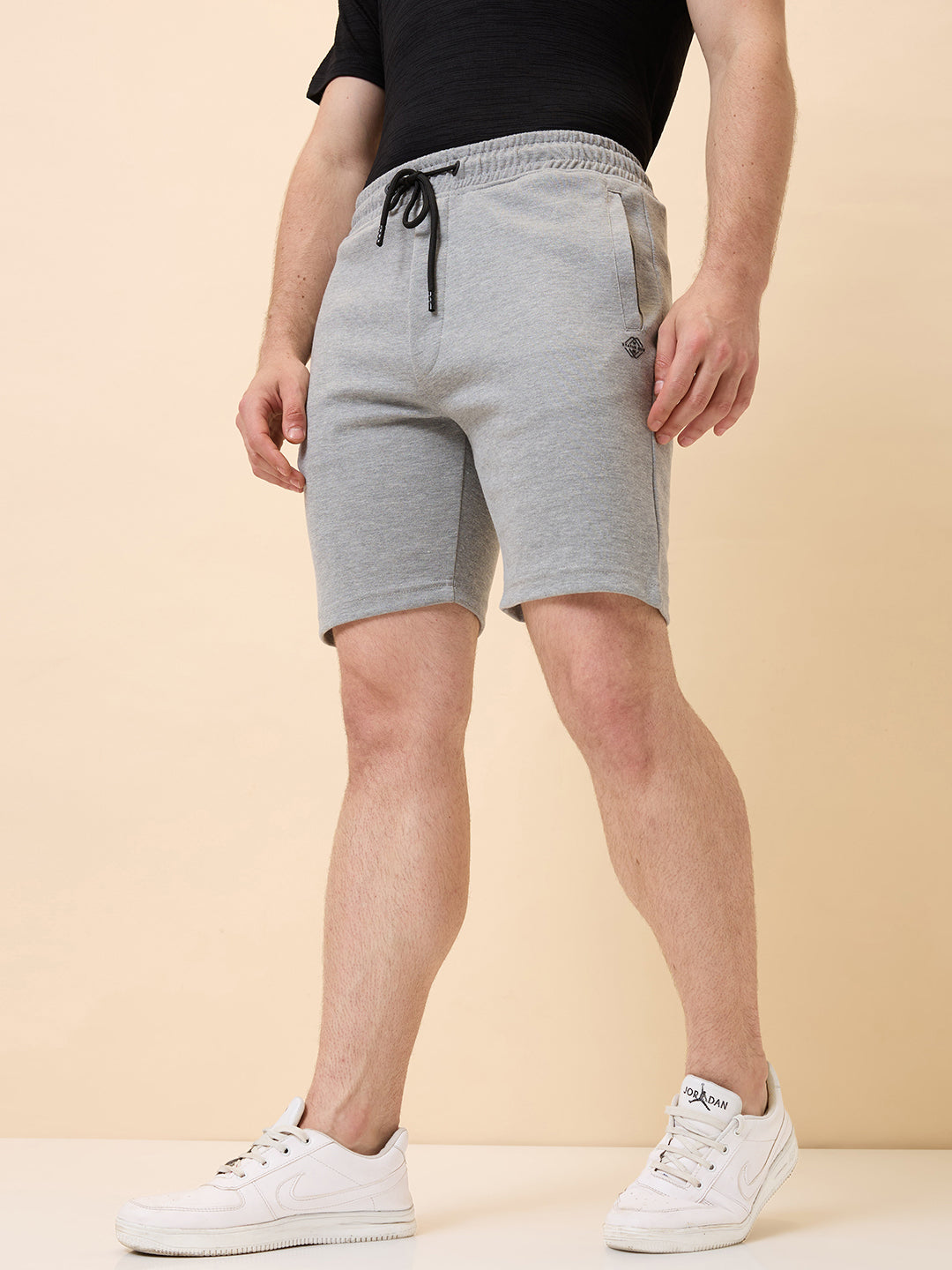 Men's Solid Basic Regular Fit Drawstring Shorts Secondary image