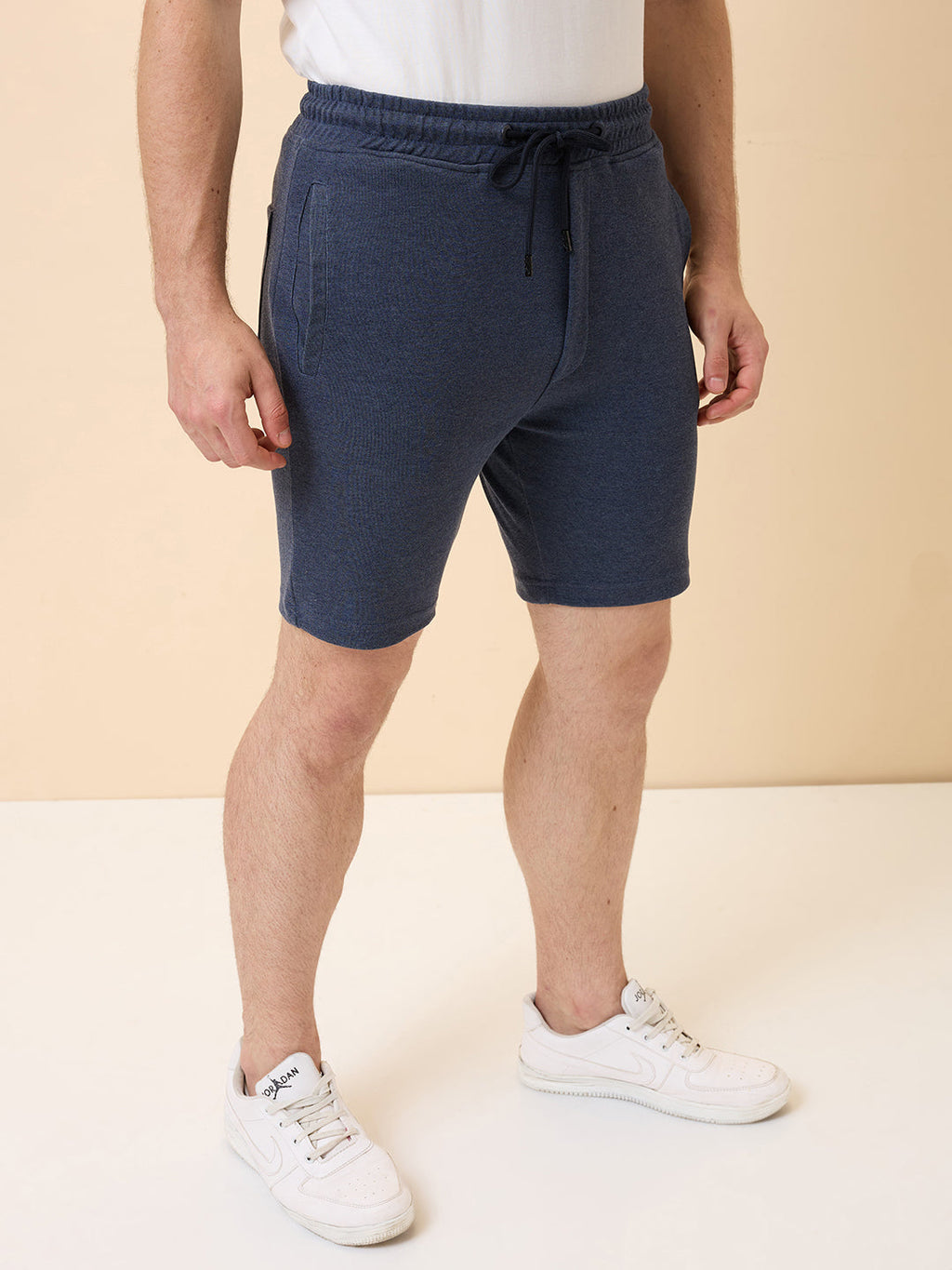 Men's Solid Basic Regular Fit Drawstring Shorts