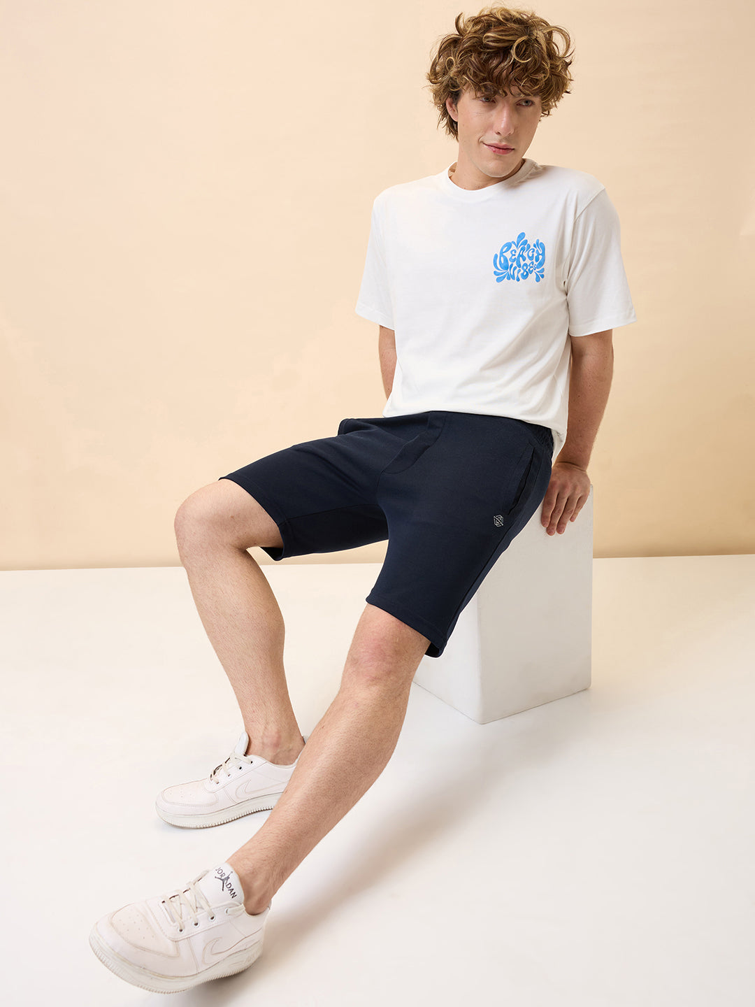 Men's Solid Basic Regular Fit Drawstring Shorts
