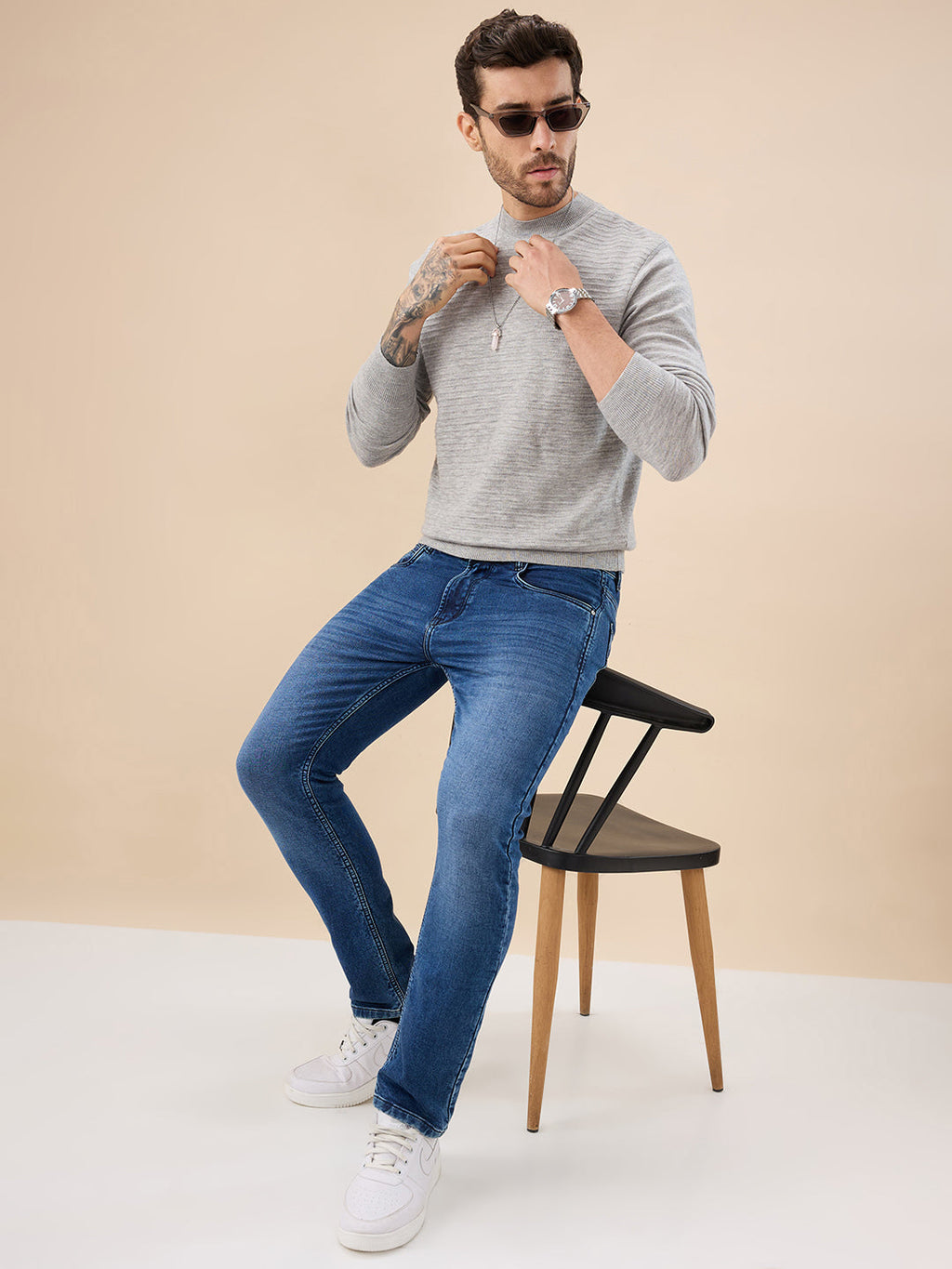 Men's Solid Textured Full Sleeves Round Neck Regular Fit Fleece Sweater