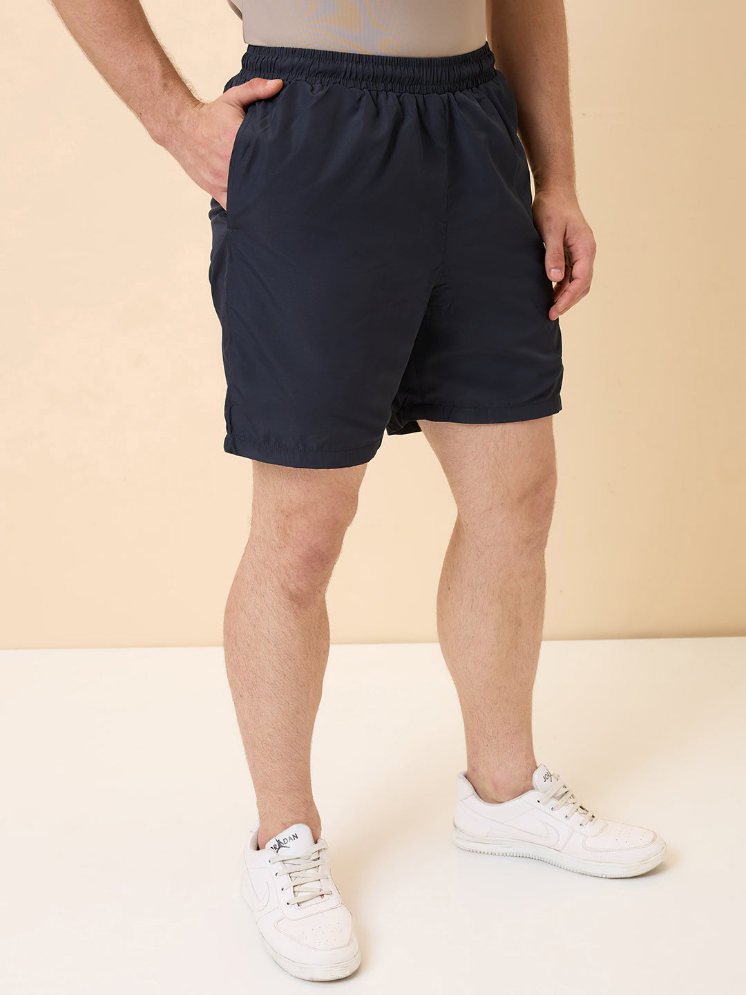 Men's Solid Basic Regular Fit Slip-on Short