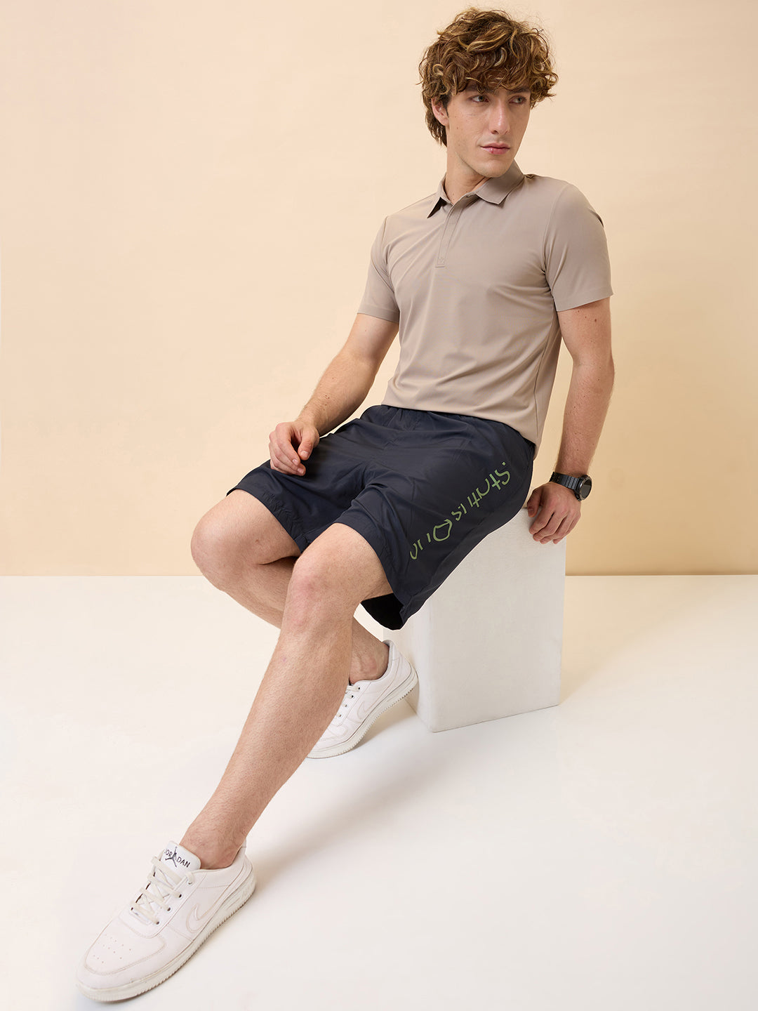 Men's Solid Basic Regular Fit Slip-on Short