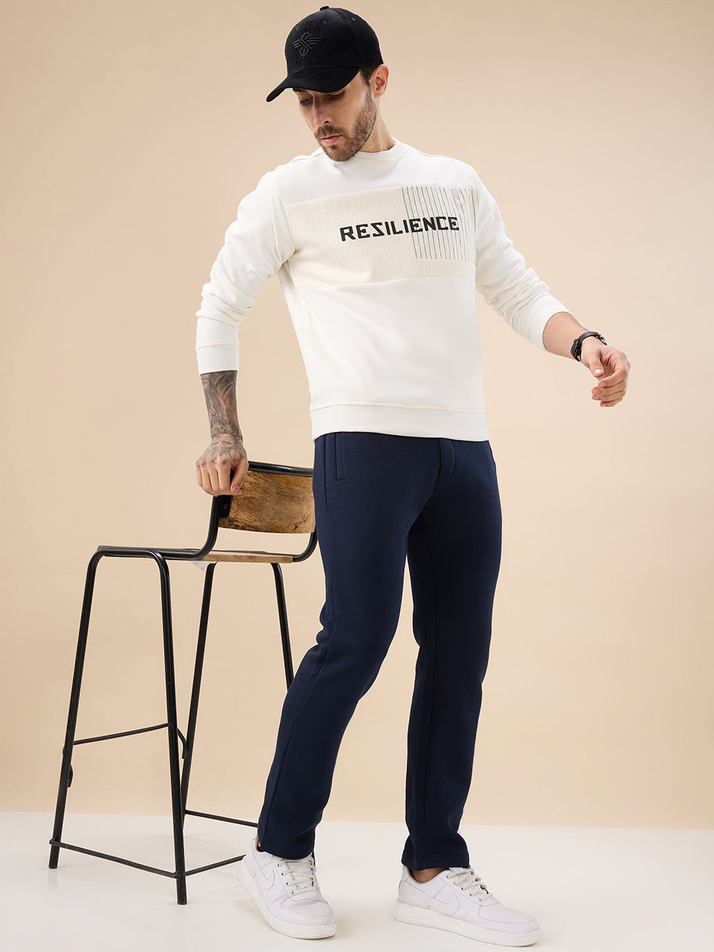 Men's Solid Regular Fit Fleece Trackpant with Drawstring Waist With Logo