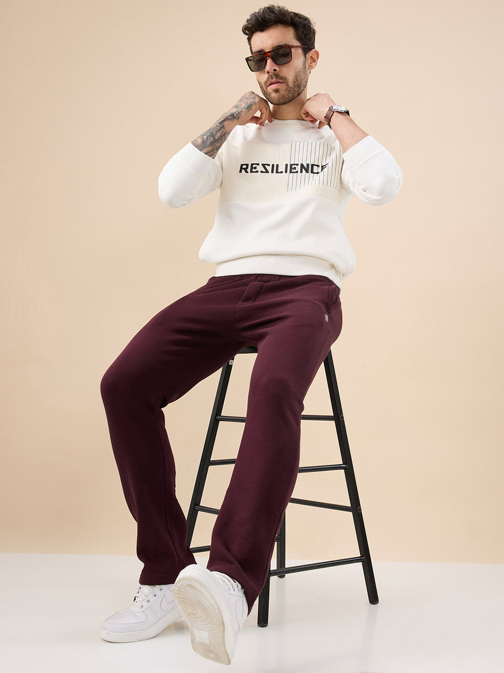 Men's Solid Regular Fit Fleece Trackpant with Drawstring Waist With Logo