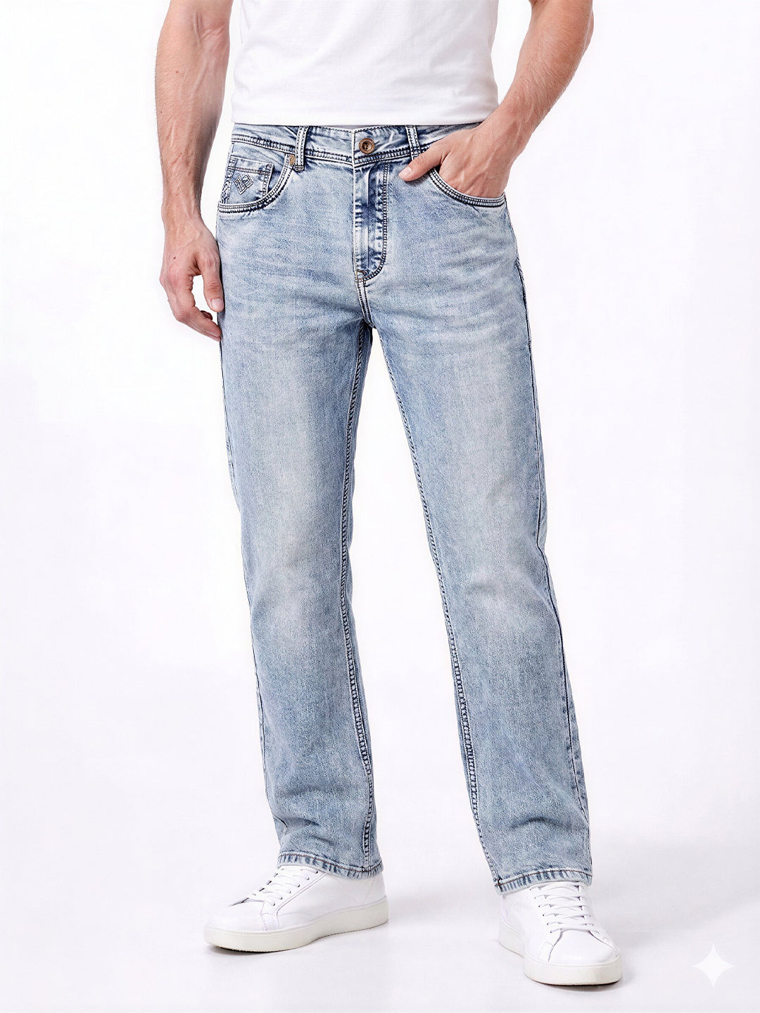 Light Wash Straight Fit Jeans