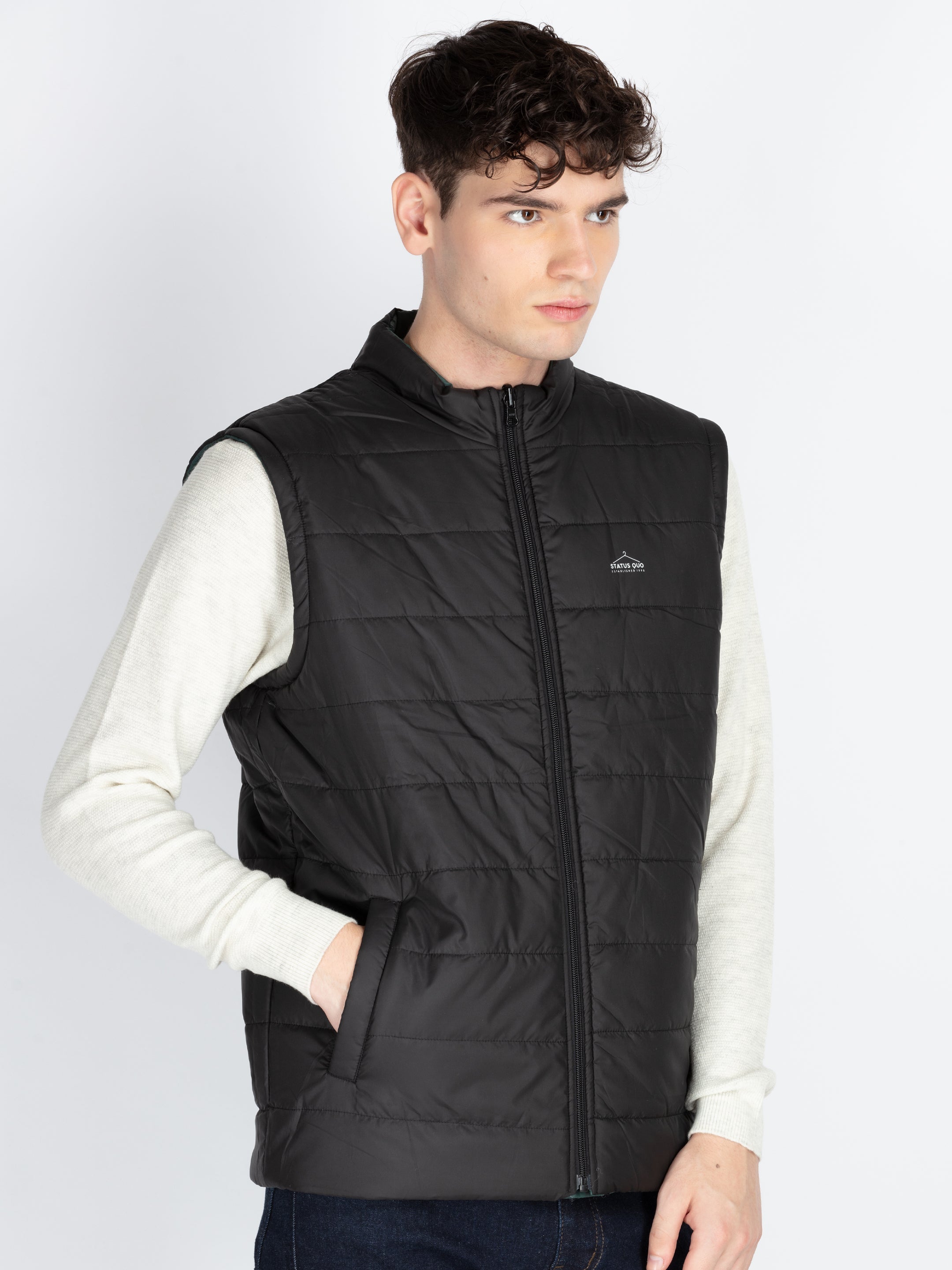 Men's Sleeveless Reversible Puffer Jacket