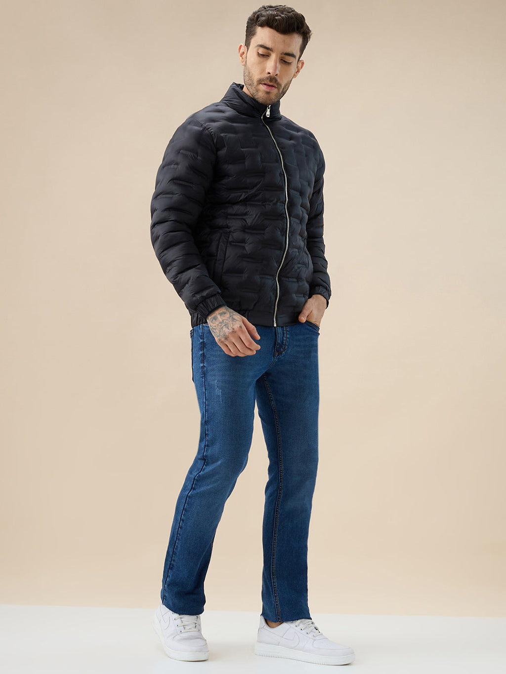 Men's Solid Quilted Mock Collar Full Sleeves Puffer Jacket