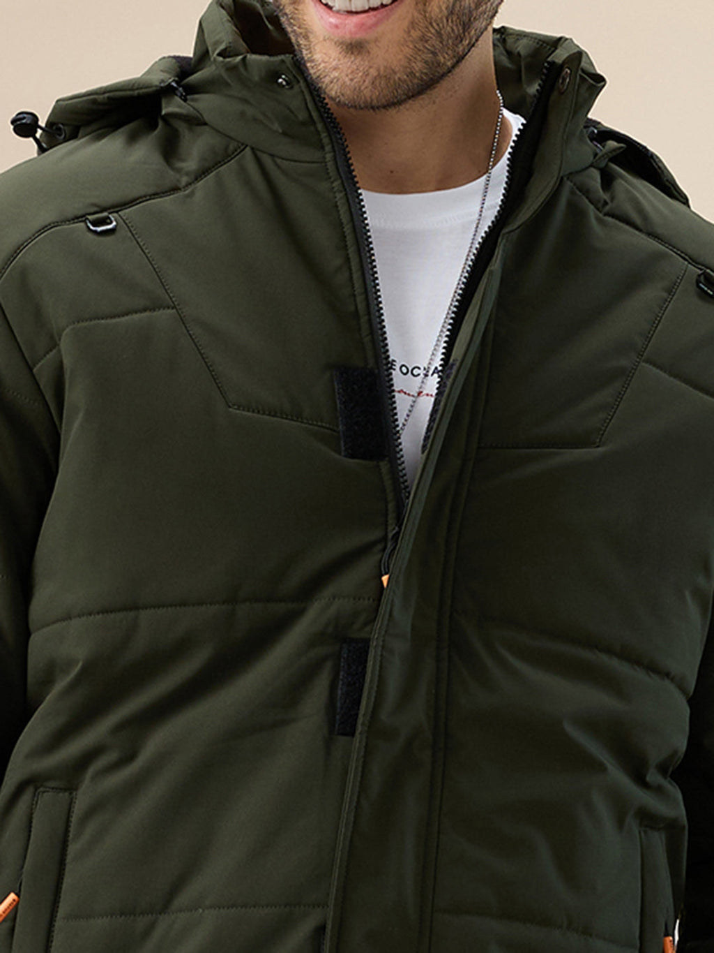 Men's Solid Detachable Hood High Neck Full Sleeves Quilted Jacket