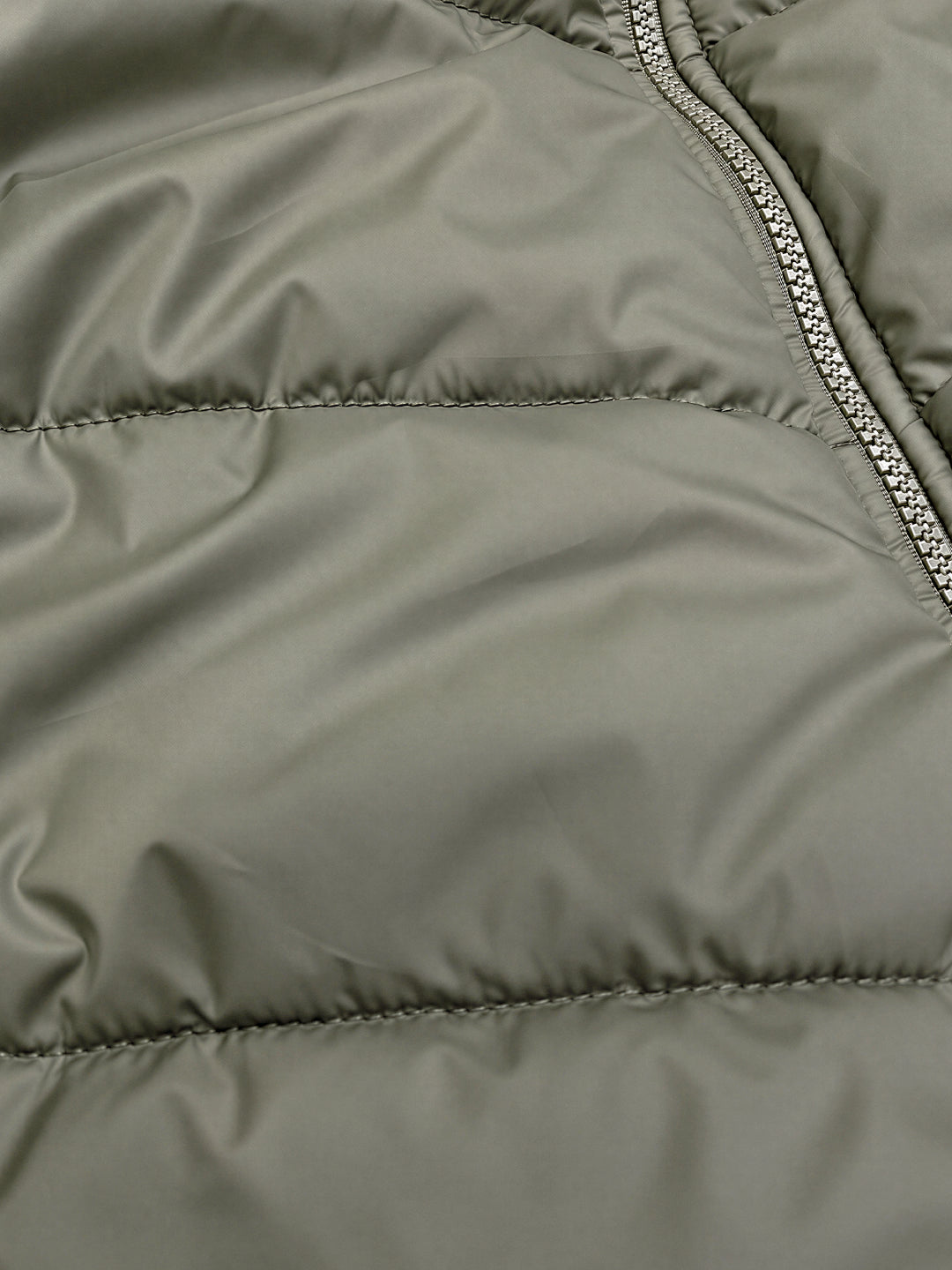 Solid Stand Collar Polyester Sleeveless Regular Fit Jacket