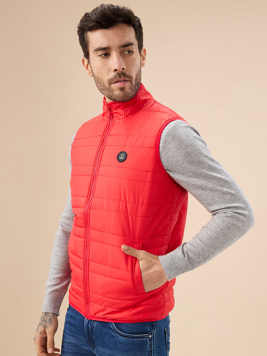 Men's Quilted Sleeveless Puffer Jacket with Side Patch Logo and Zipper Closure