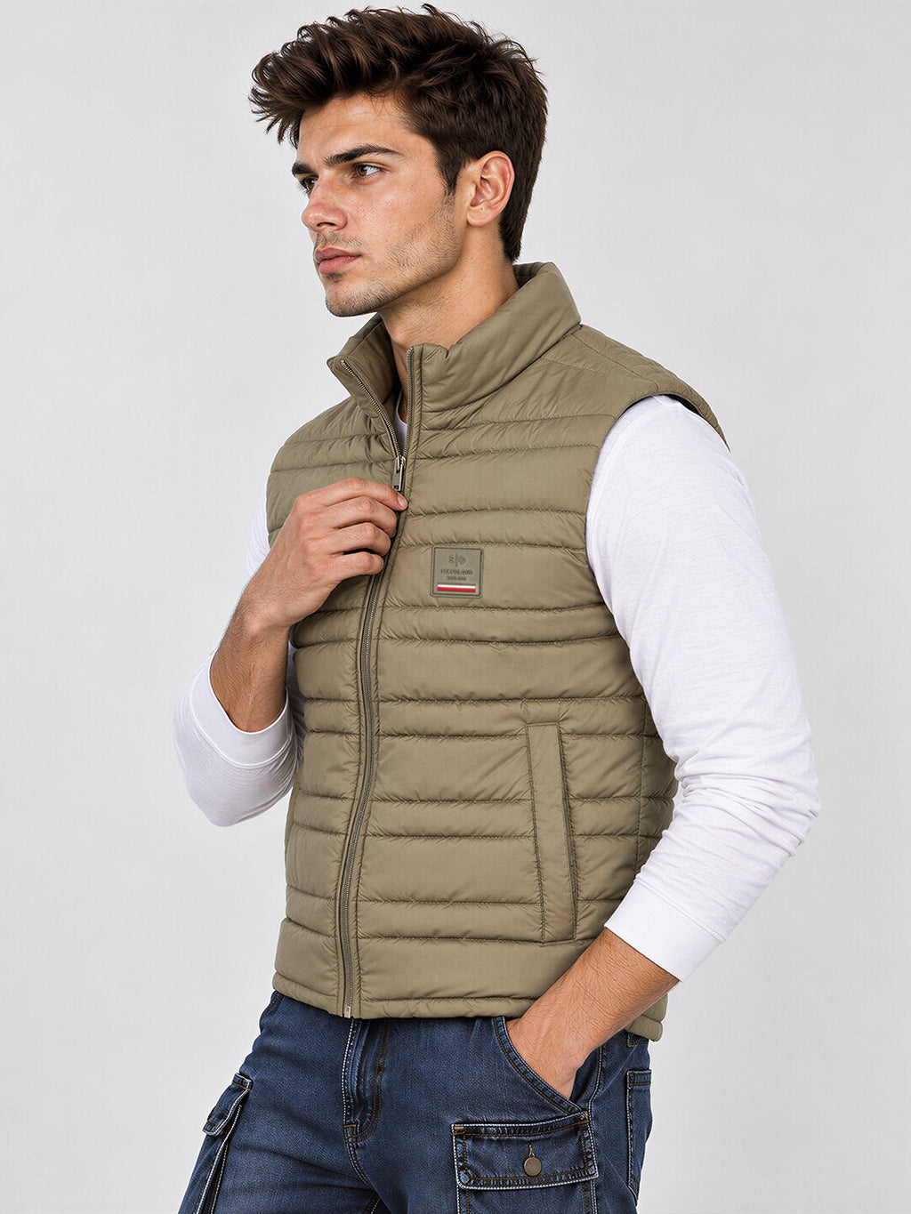 Men's Solid Stand Collar Sleeveless Regular Fit Jacket
