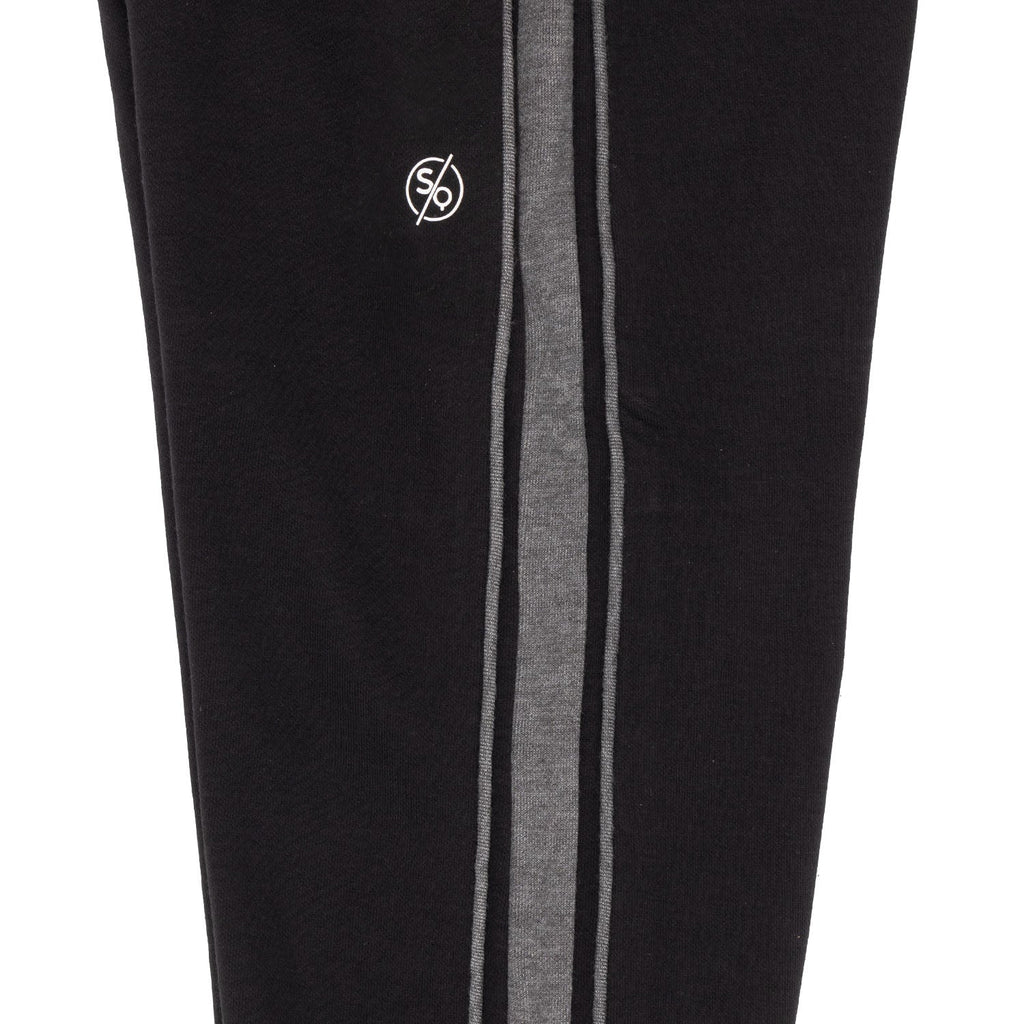 Boys Solid Regular Fit Track Pants