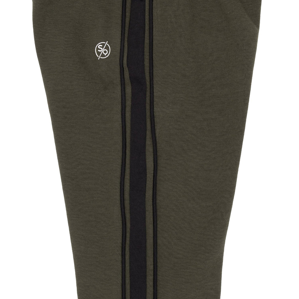Boys Solid Regular Fit Track Pants