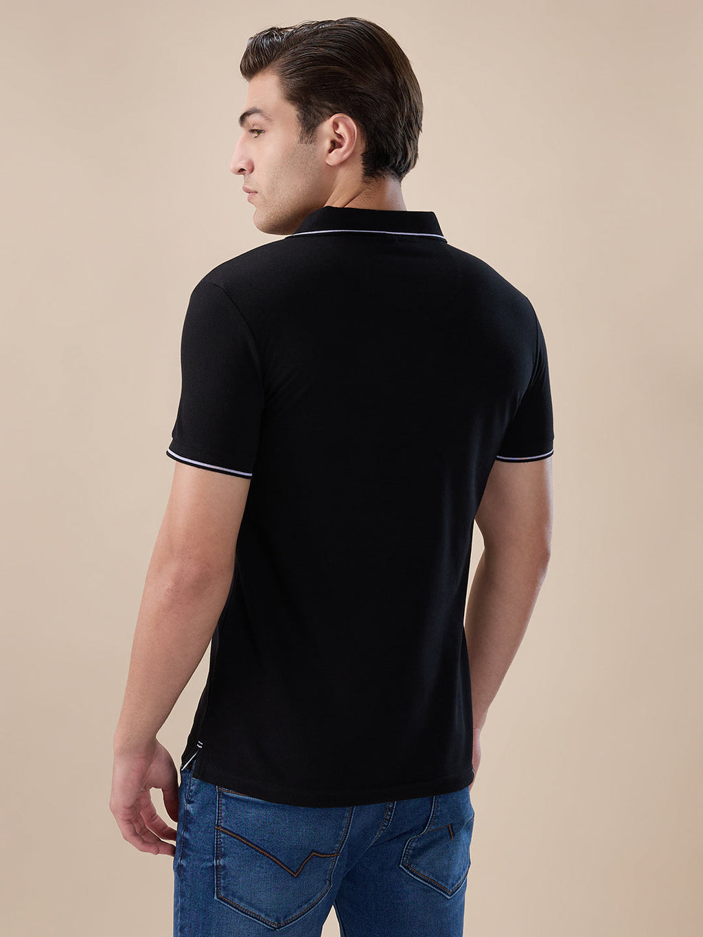 Men's Solid Regular Fit Zipper Polo T-shirt with Tipped Details