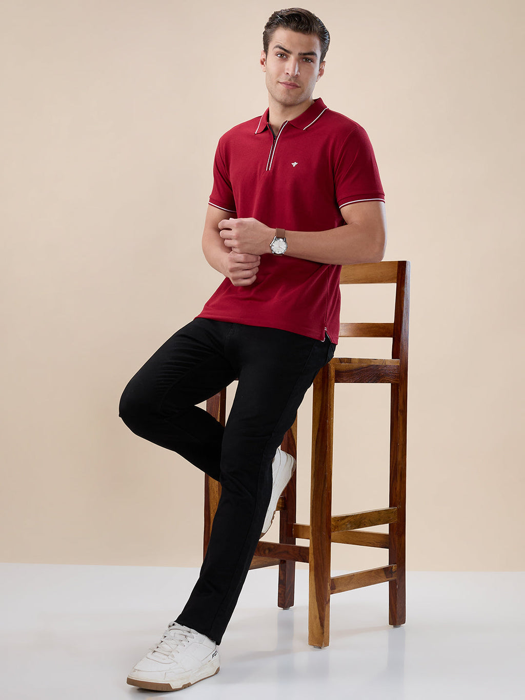 Men's Solid Regular Fit Zipper Polo T-shirt with Tipped Details