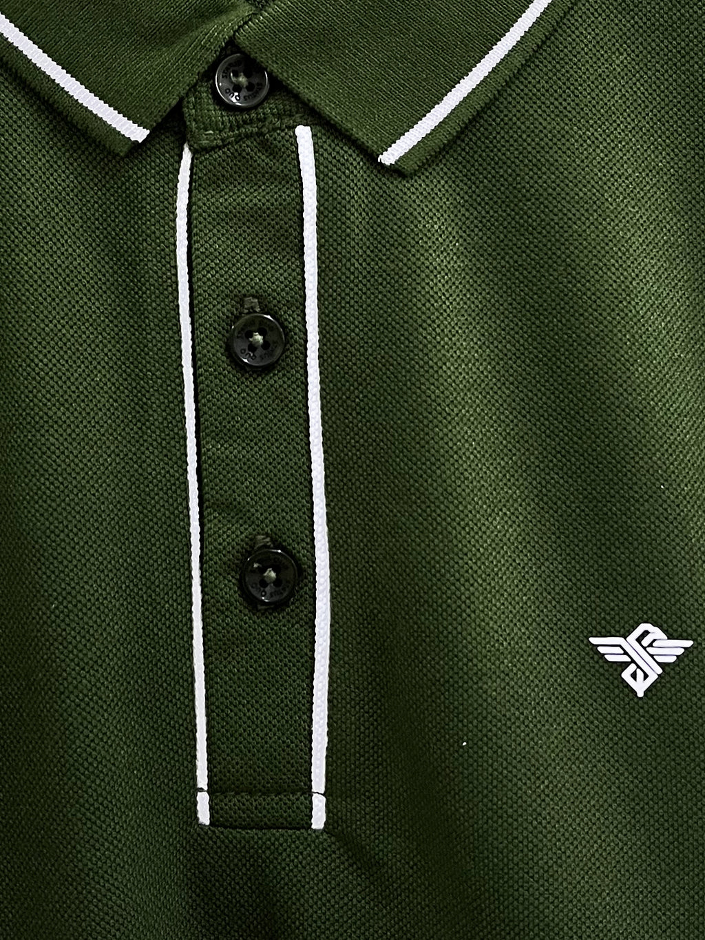 Solid Contrast Tipped Polo T-shirt