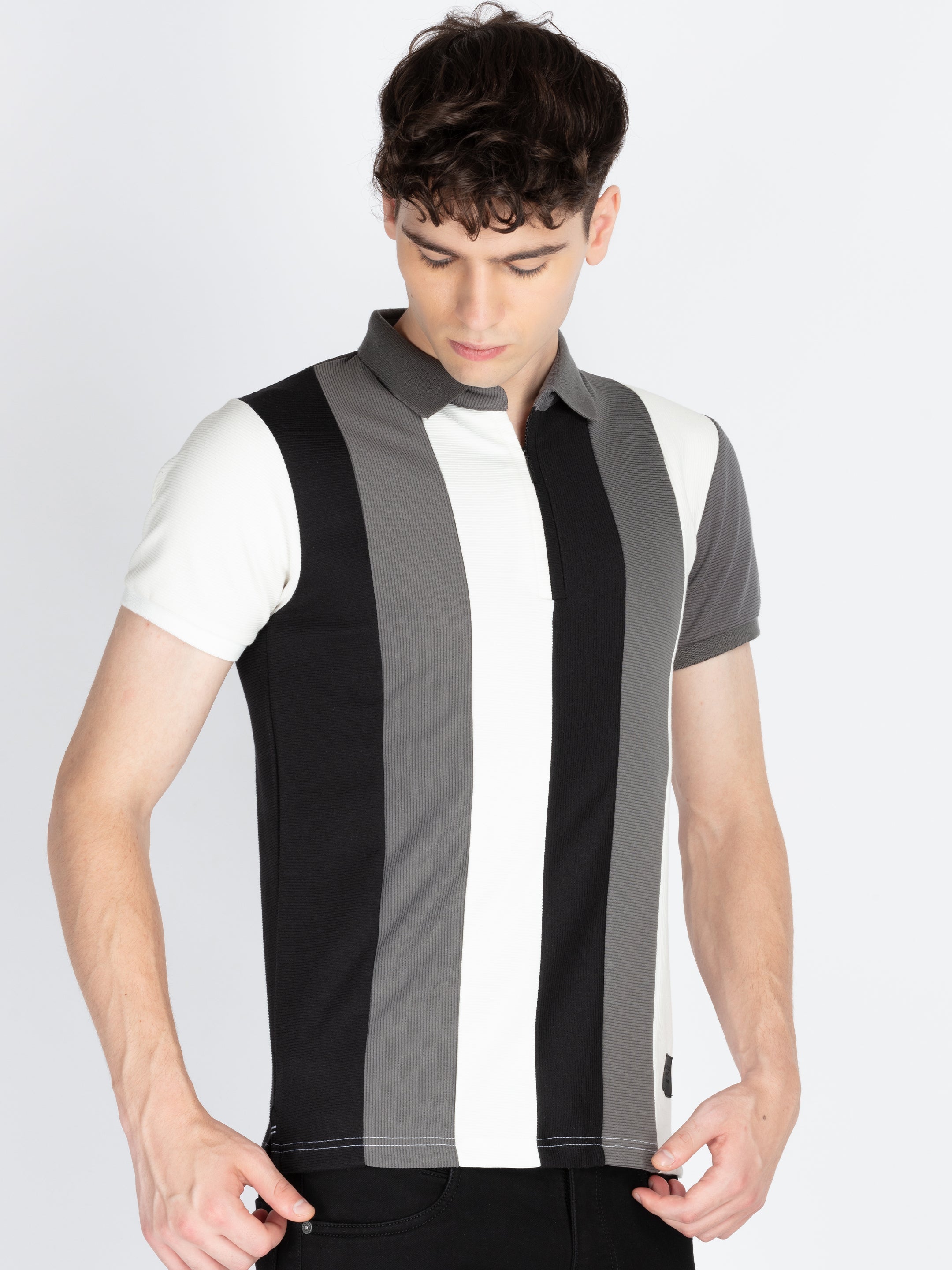 Mens Colourblocked Polo Collar T-Shirt Secondary image