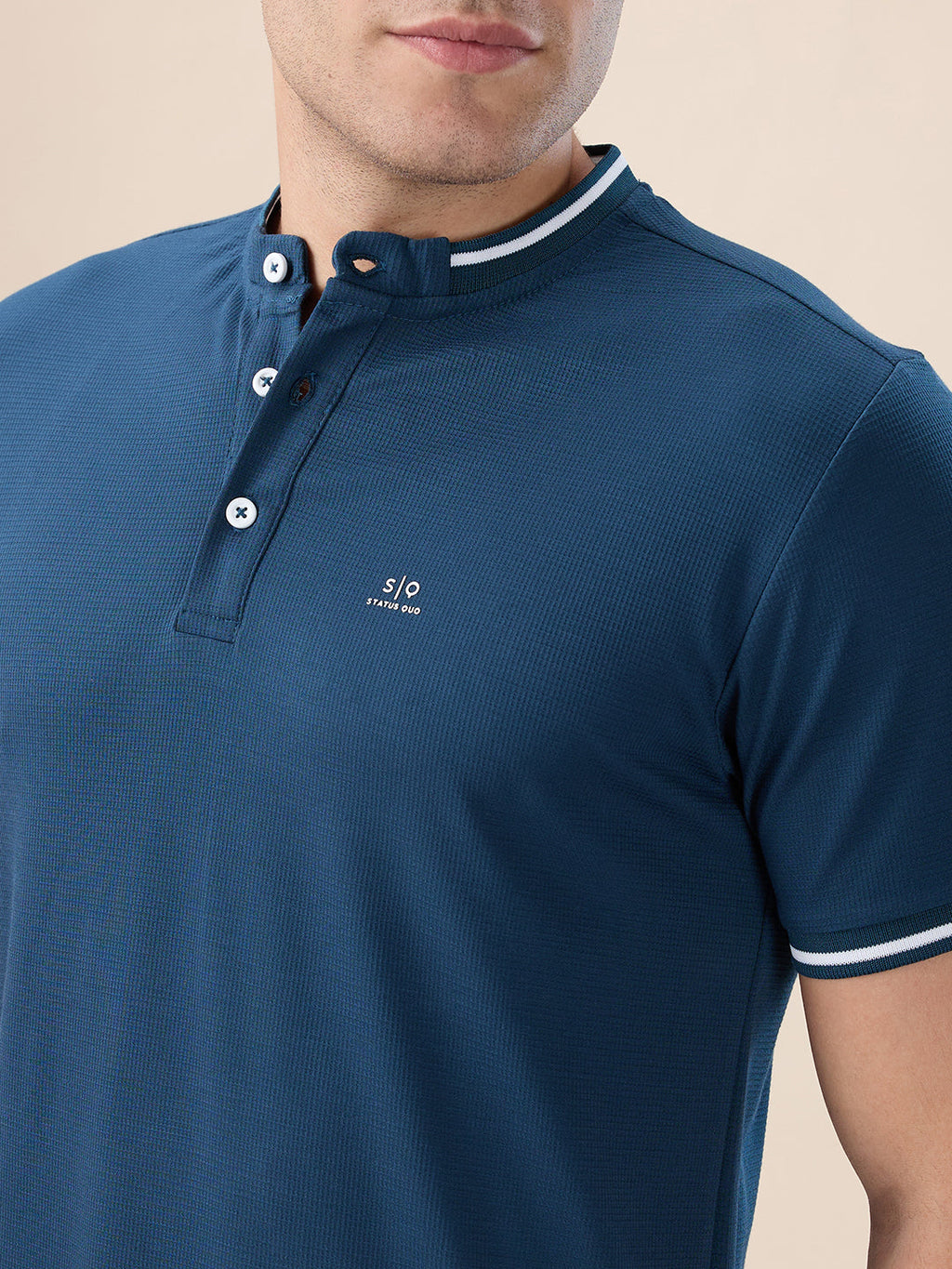 Mens Solid Henley Neck Half Sleeves Regular Fit T-shirt