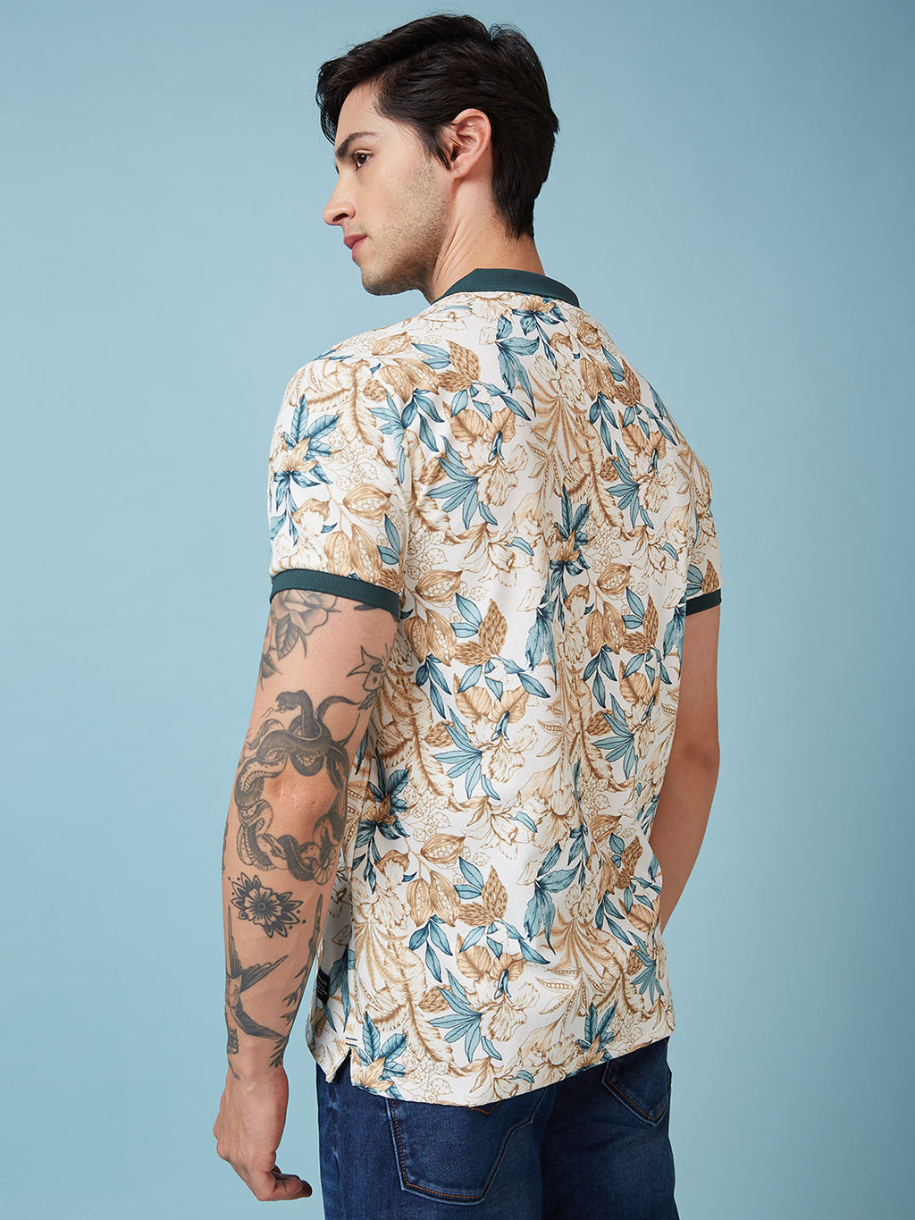 Men's Printed Cuban Collar Half Sleeves T-shirts