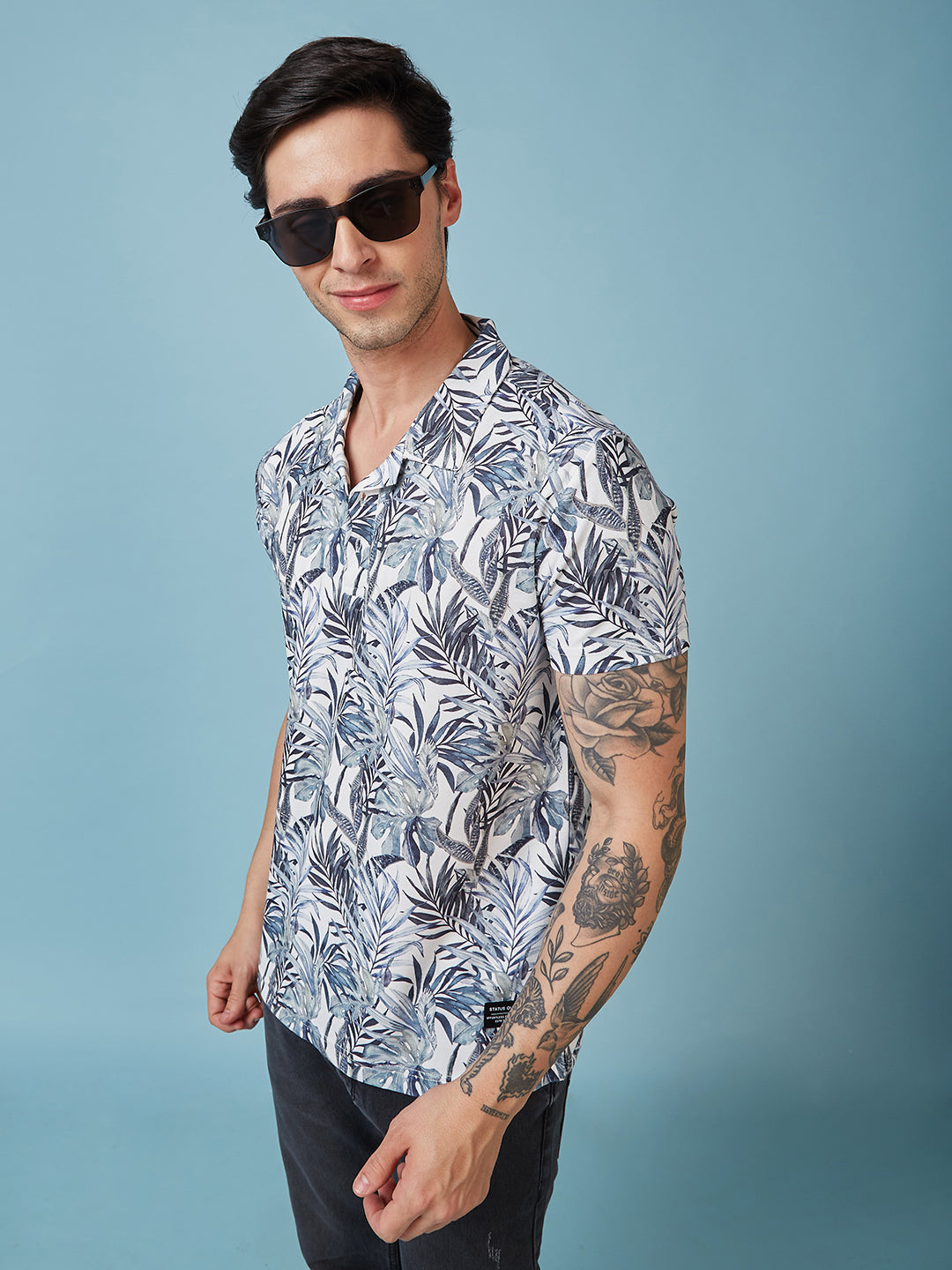 Men's Printed Cuban Collar Half Sleeves T-shirts