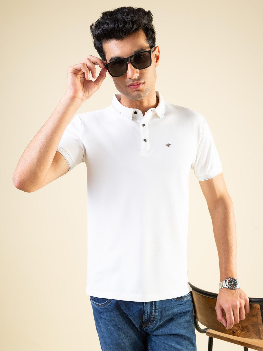 Mens All-Over New Basics Solid Half Sleeves Regular Fit Tshirt