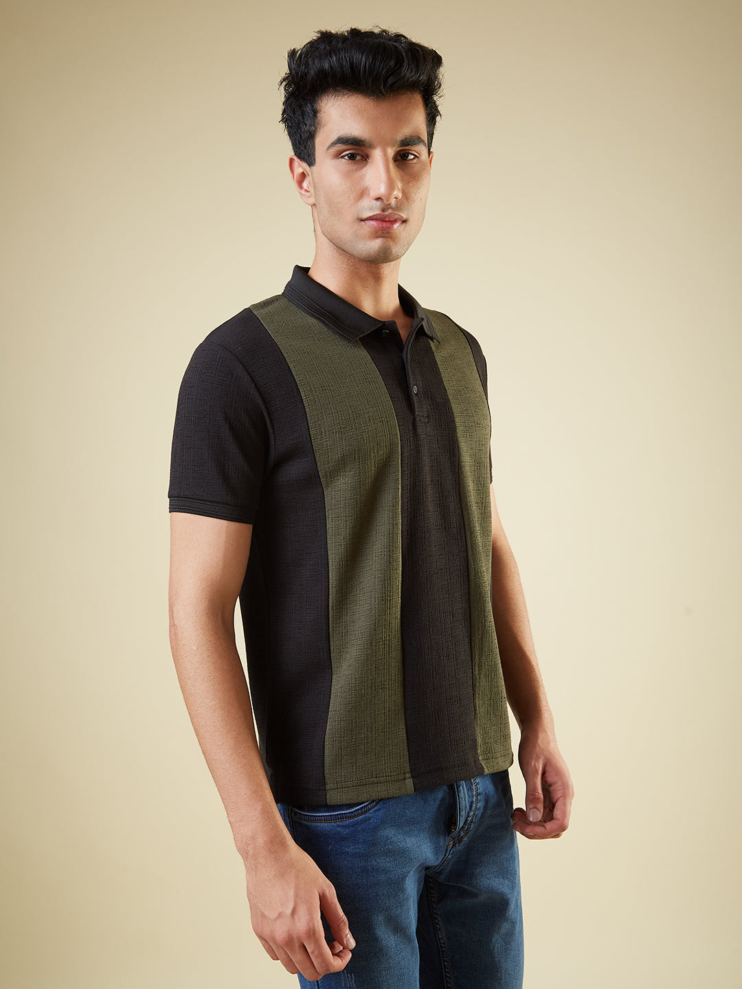 Mens Cut & Sew Cuban Collar with Half Sleeves T-shirt