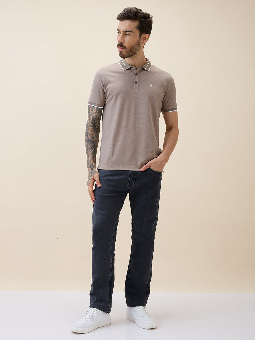 Mens Solid Polo Collar Half Sleeves Regular Fit Tshirt