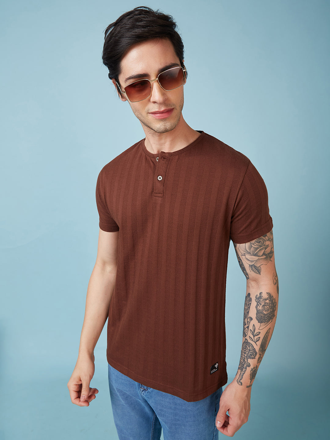 Men's Solid Henley Neck Half Sleeves T-shirts