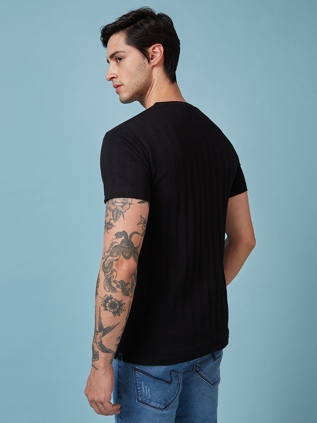Men's Solid Henley Neck Half Sleeves T-shirt