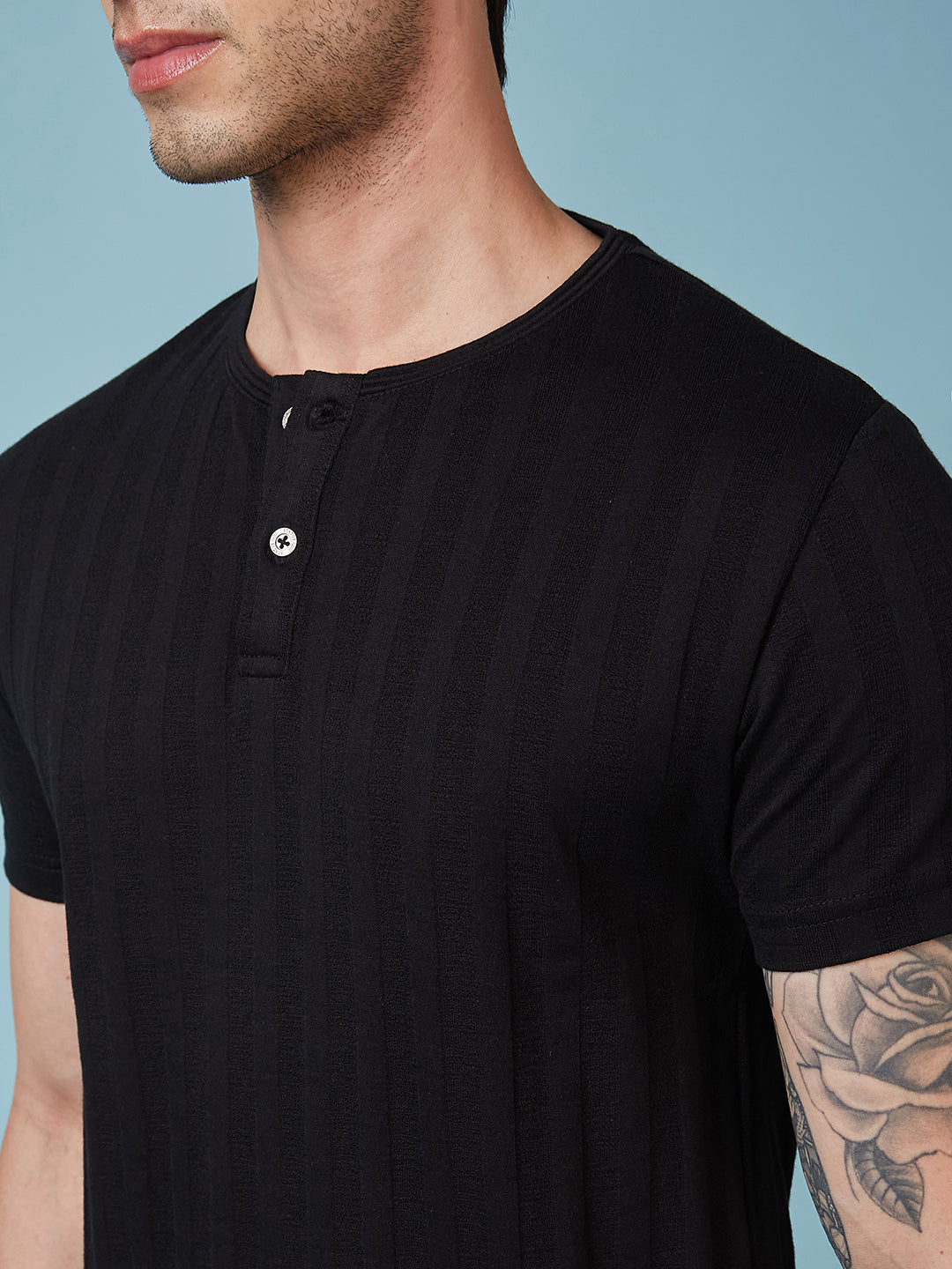 Men's Solid Henley Neck Half Sleeves T-shirt