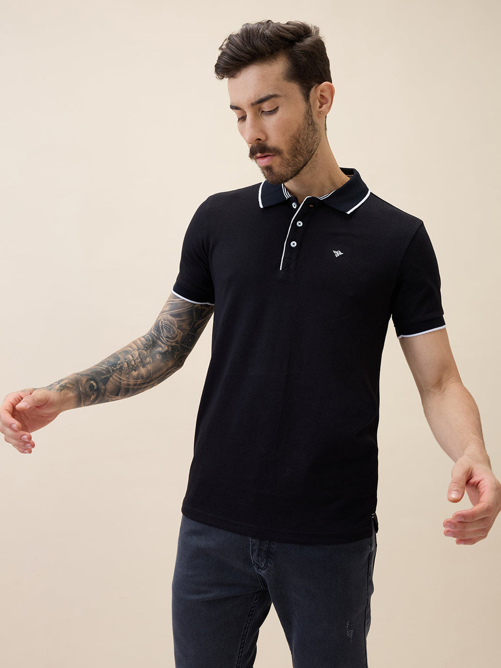 Men's Solid Polo Collar Half Sleeves Regular Fit Tshirt