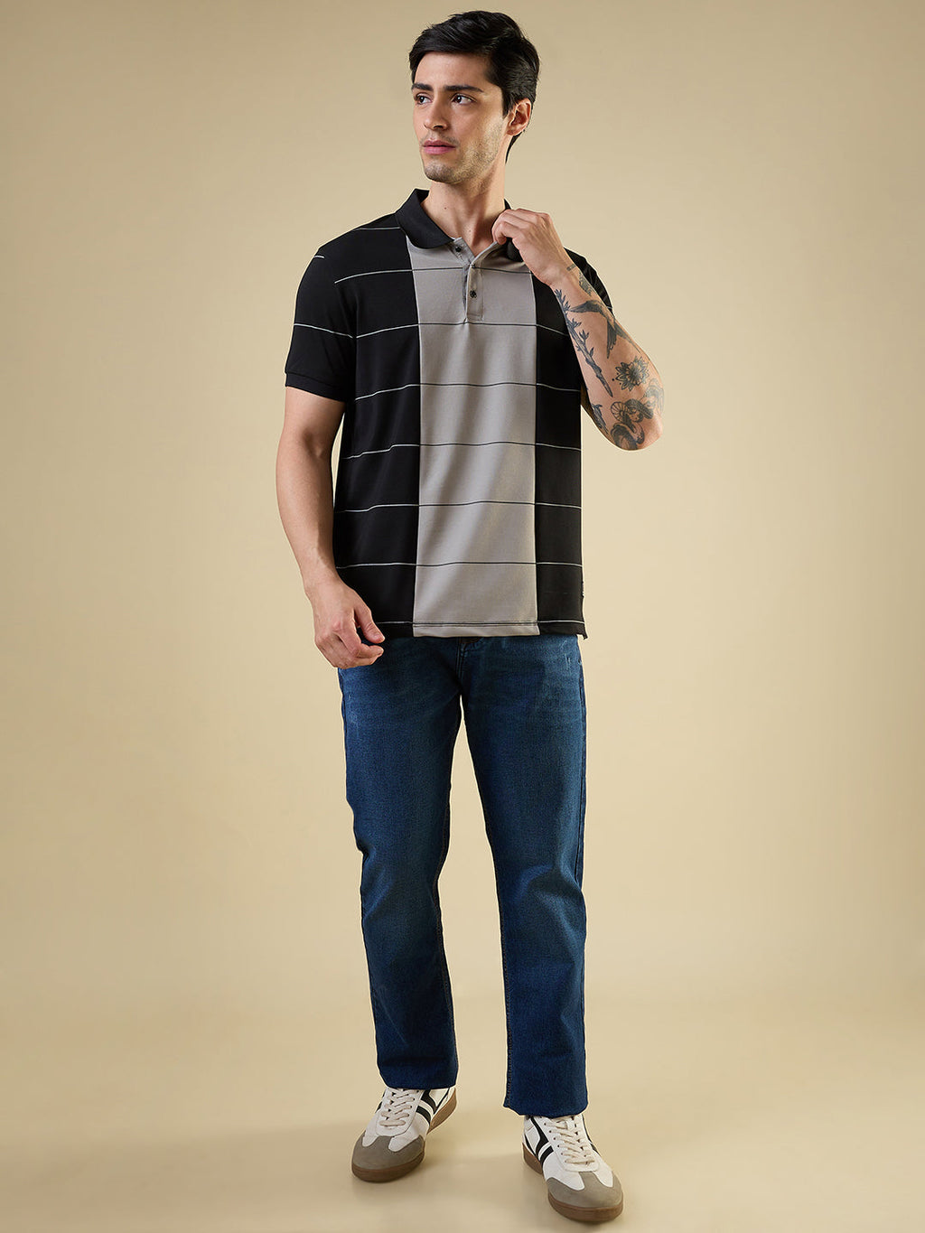 Mens All-Over Stripes Printed Half Sleeves Regular Fit Tshirt