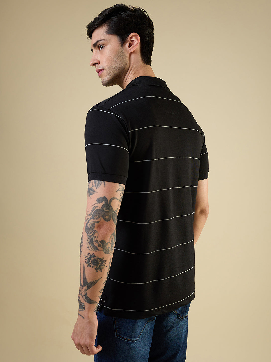 Mens All-Over Stripes Printed Half Sleeves Regular Fit Tshirt