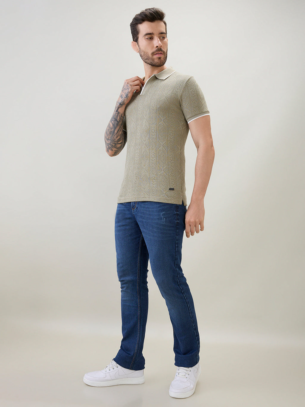 Men's Solid Textured Half Sleeves Polo T-Shirt with Tipping Detail