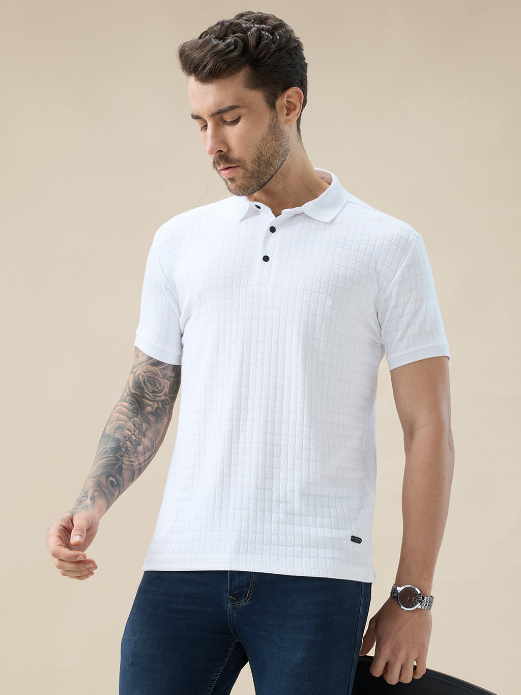 Men's Solid Textured Half Sleeves Regular Fit Polo Tshirt
