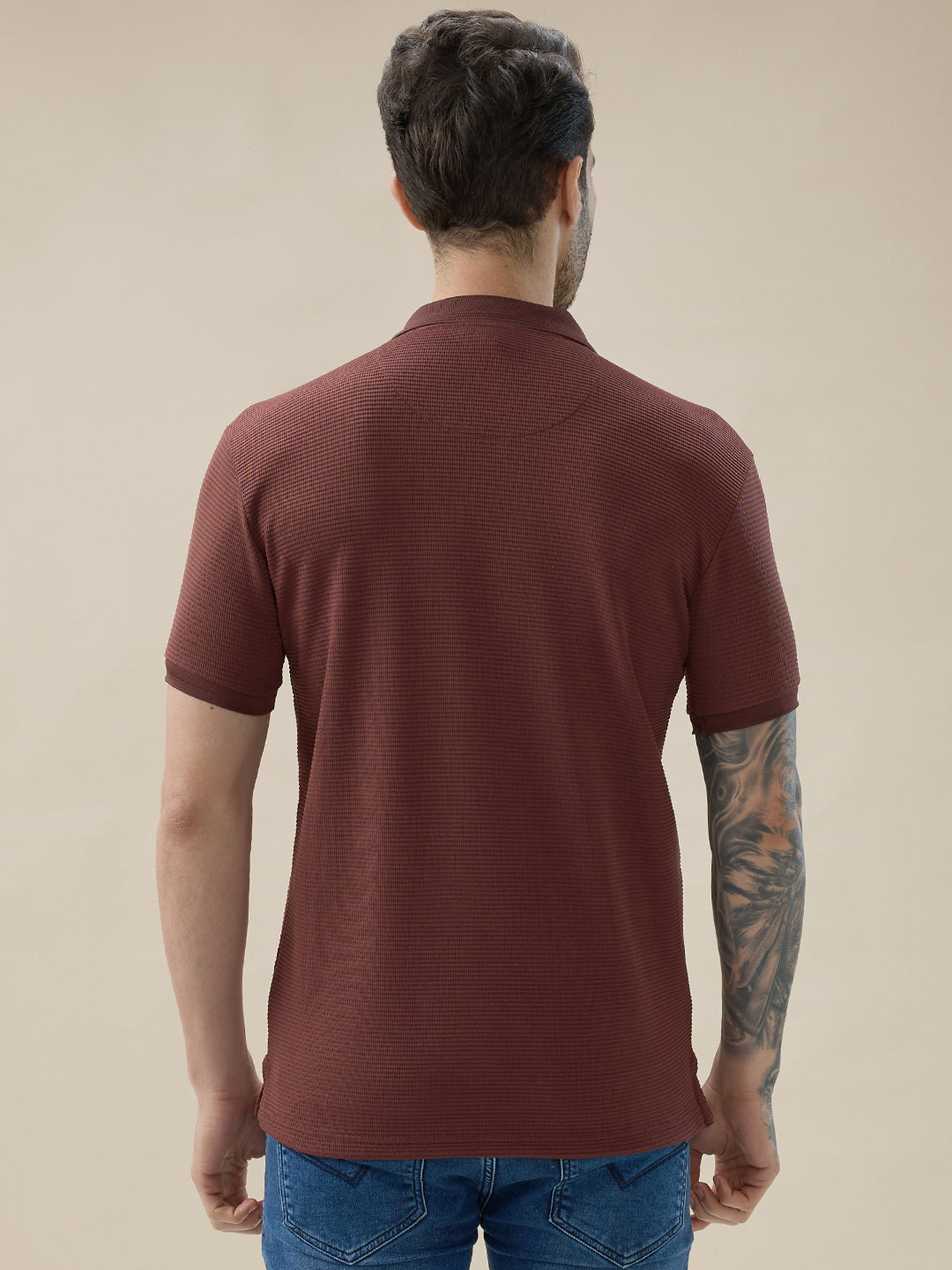 Men’s Solid Textured Regular Fit Half Sleeve Polo T-Shirt with No-Button Placket