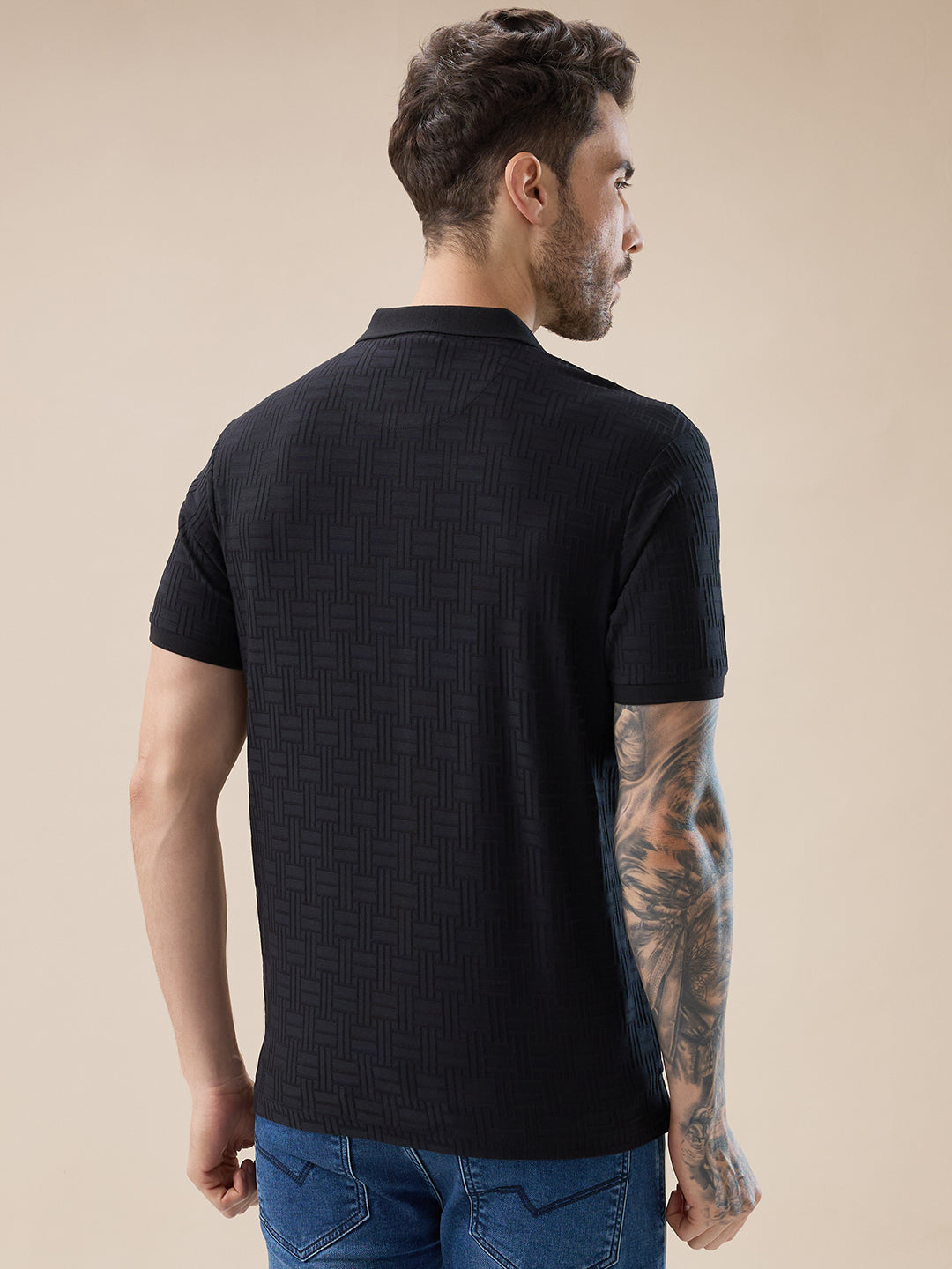 Men's Solid Textured Half Sleeves Polo T-shirt