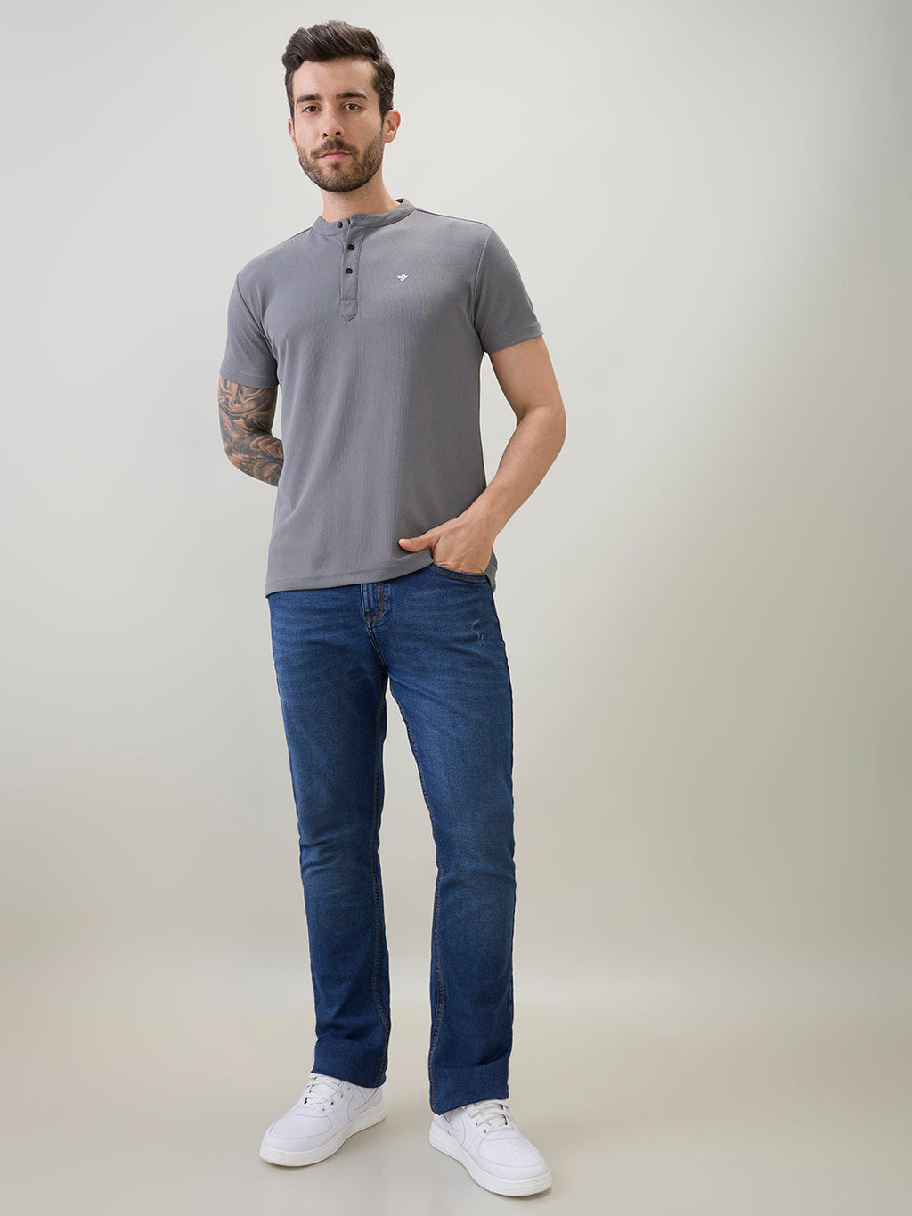 Mens Regular Fit Henley T-Shirt Half Slevees with Button Closure and Logo