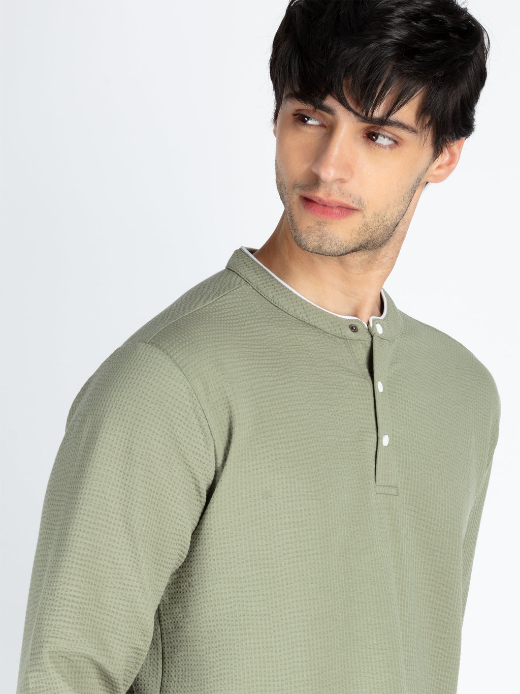 Mens Solid Henley Neck Full Sleeve T-Shirt