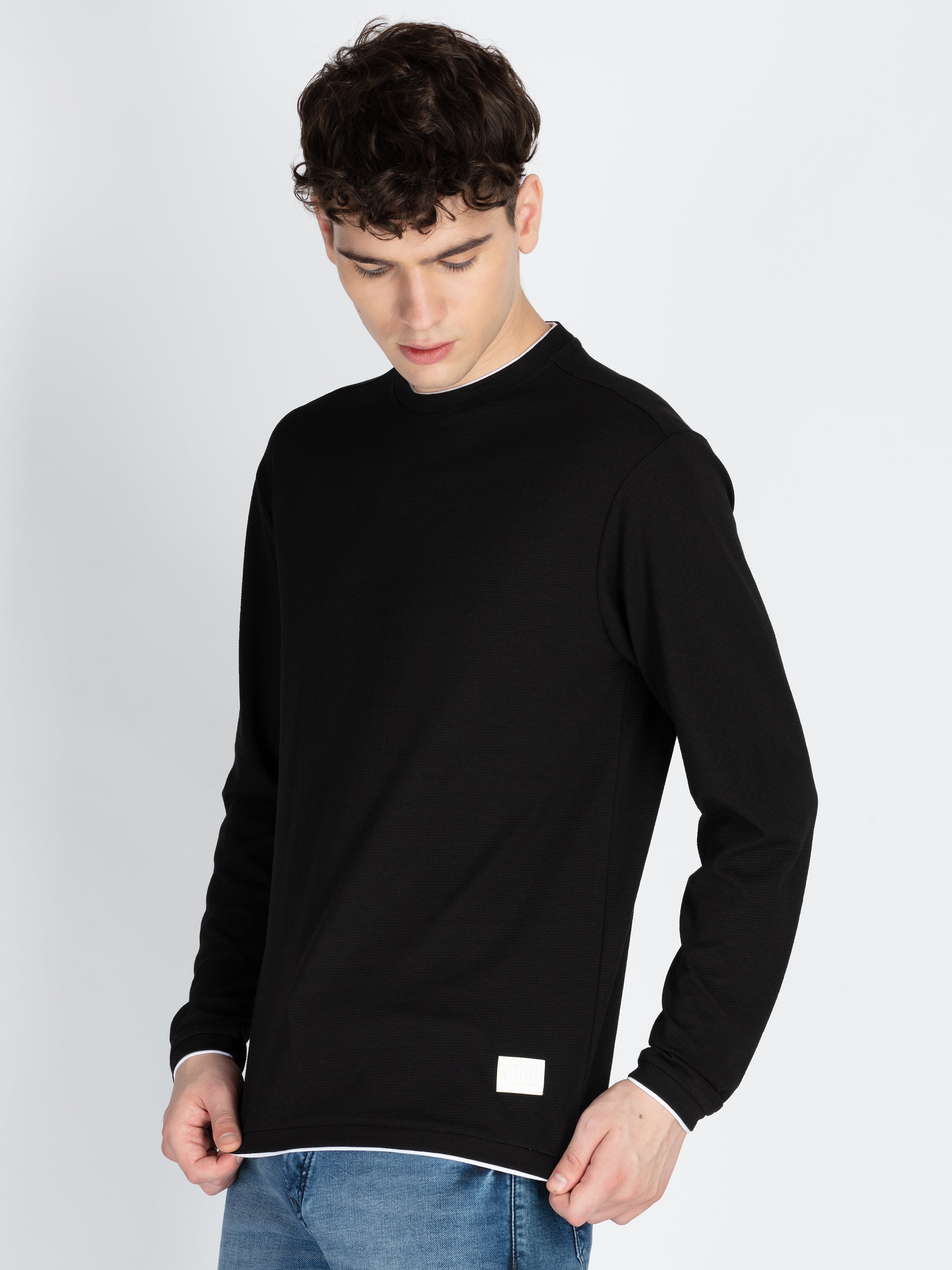 Mens Solid Round Neck Lightweight Sweatshirt Secondary image