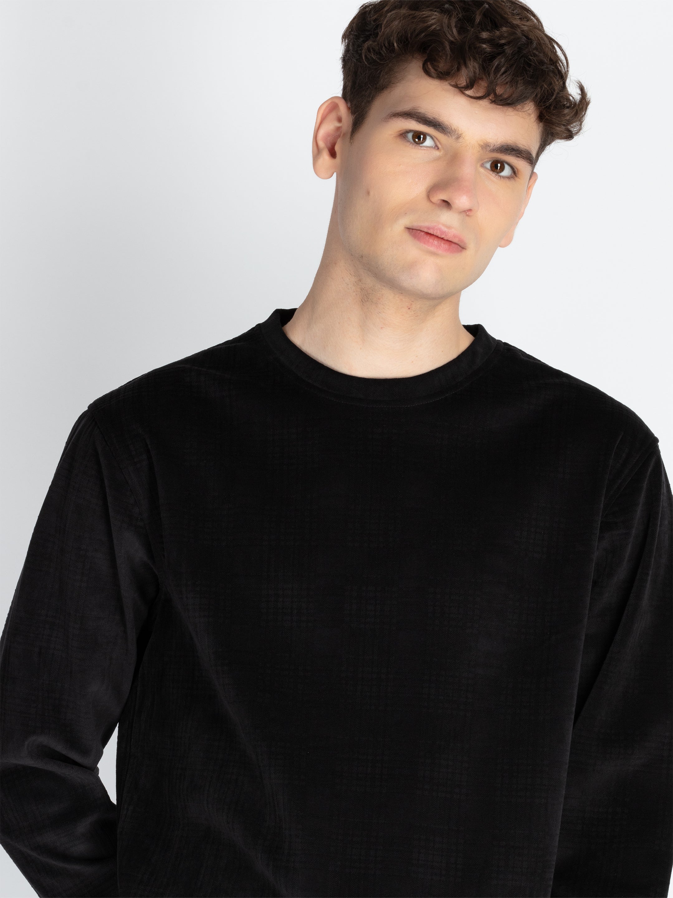 Mens Solid Round Neck Lightweight Sweatshirt