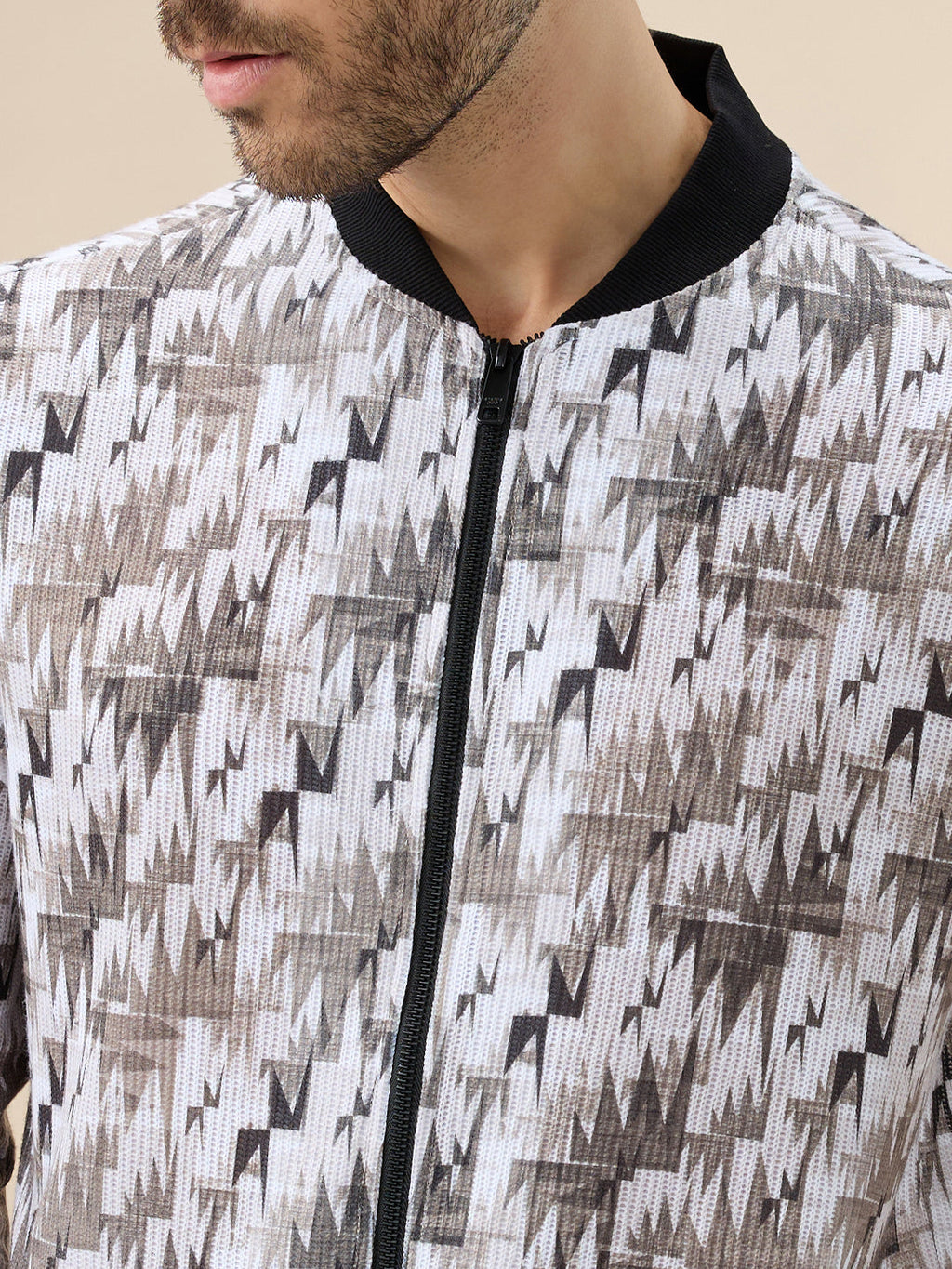 Men's Abstract Print Mock Collar Full Sleeves Sweatshirt with Front Zip Closure