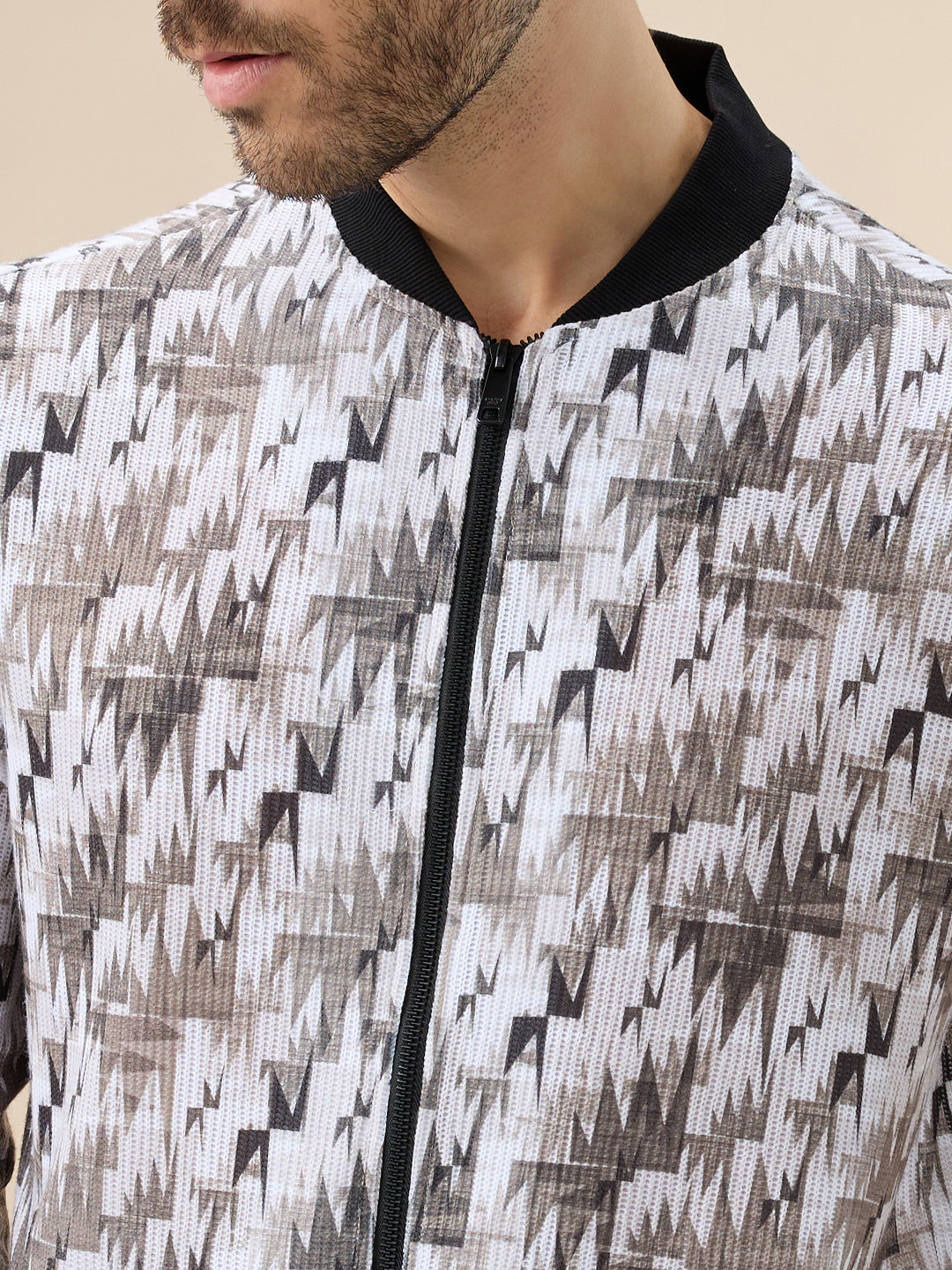 Men's Abstract Print Mock Collar Full Sleeves Sweatshirt with Front Zip Closure